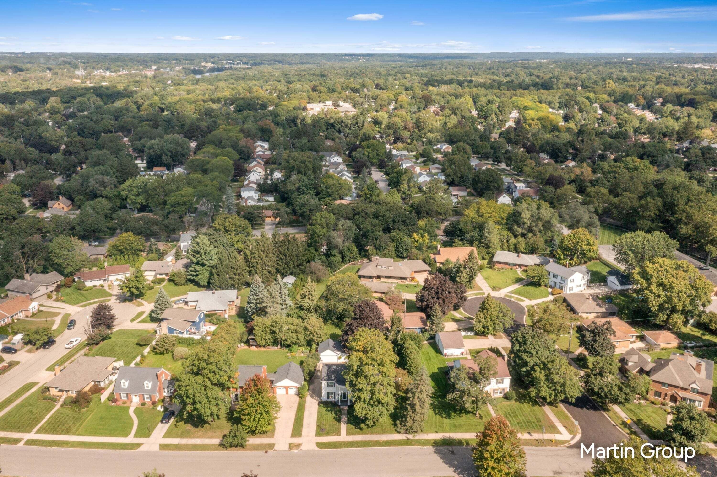 485 Marywood Drive NE Grand Rapids MI 49505