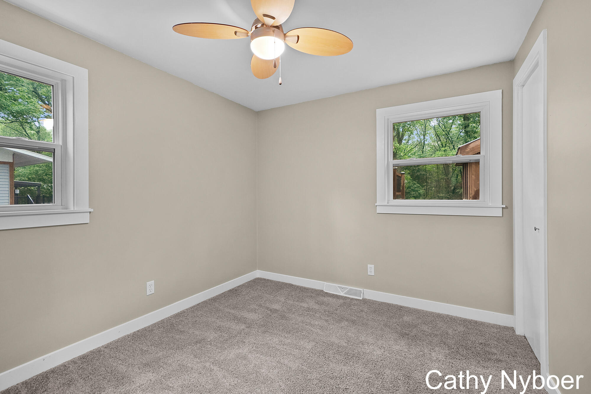 14870 Sharon Avenue Grand Haven MI 49417