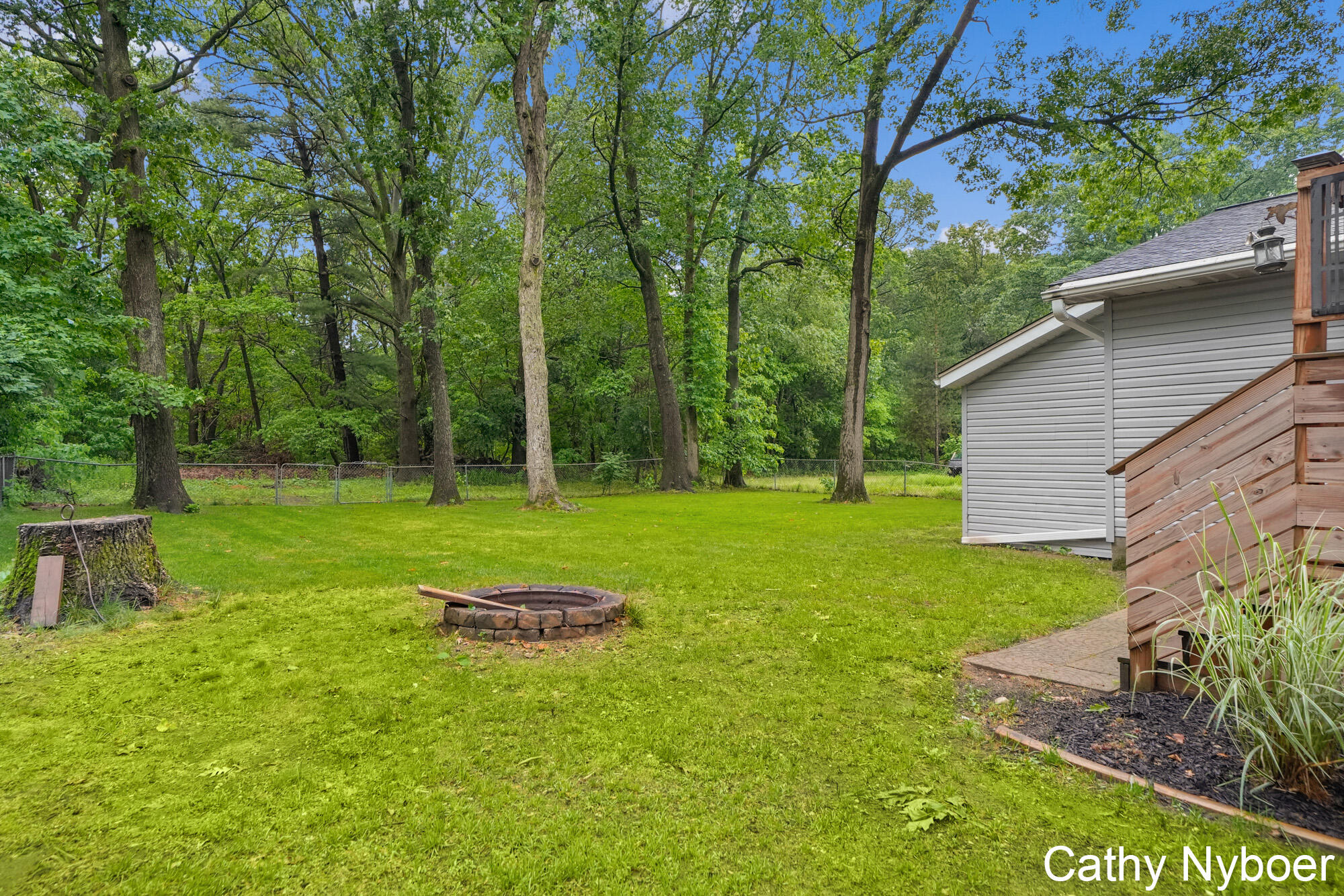 14870 Sharon Avenue Grand Haven MI 49417