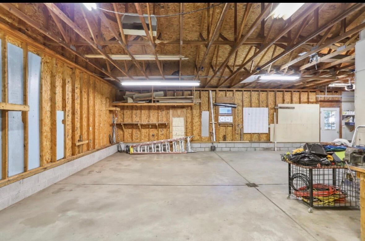 14870 Sharon Avenue Grand Haven MI 49417
