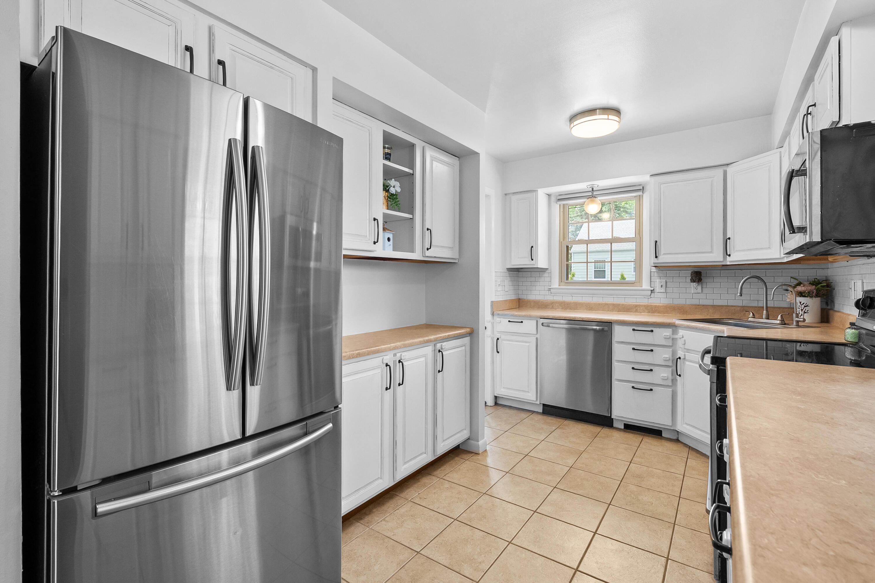 917 Roseland Avenue Kalamazoo MI 49001