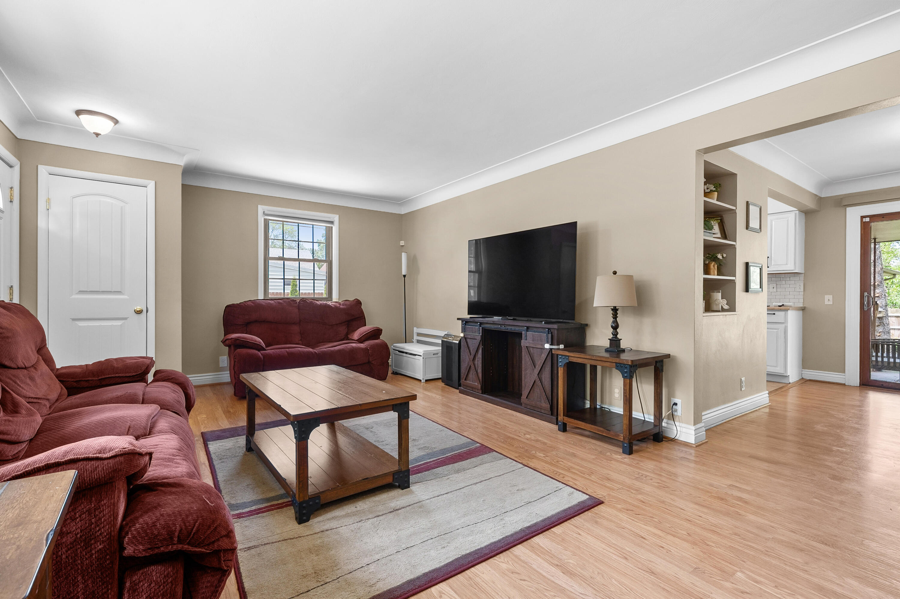 917 Roseland Avenue Kalamazoo MI 49001