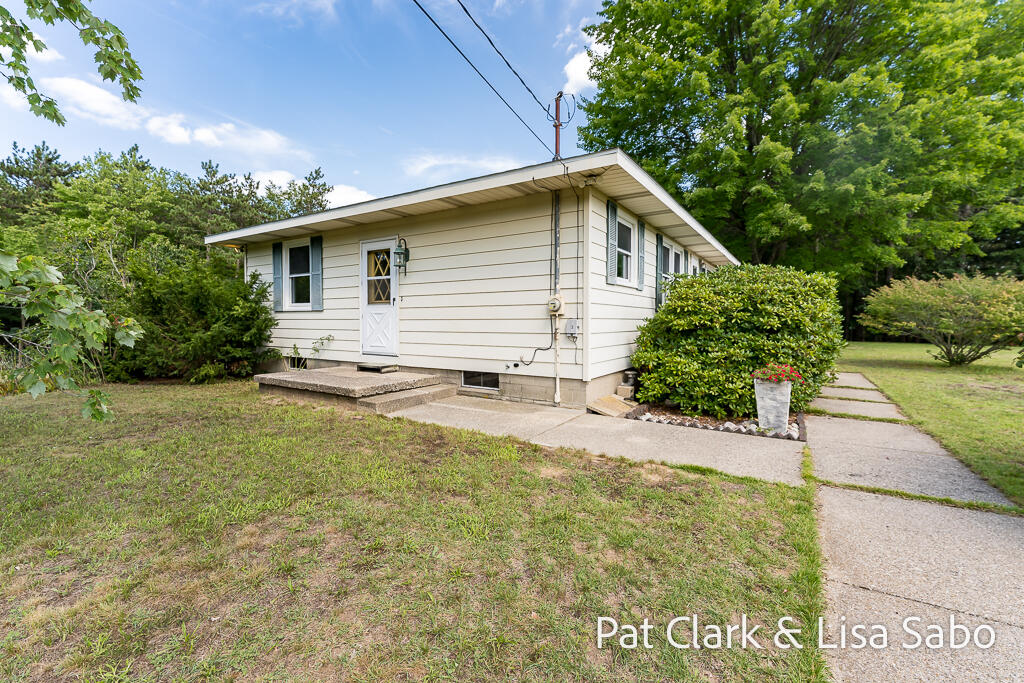 15775 Lincoln Street Grand Haven MI 49417