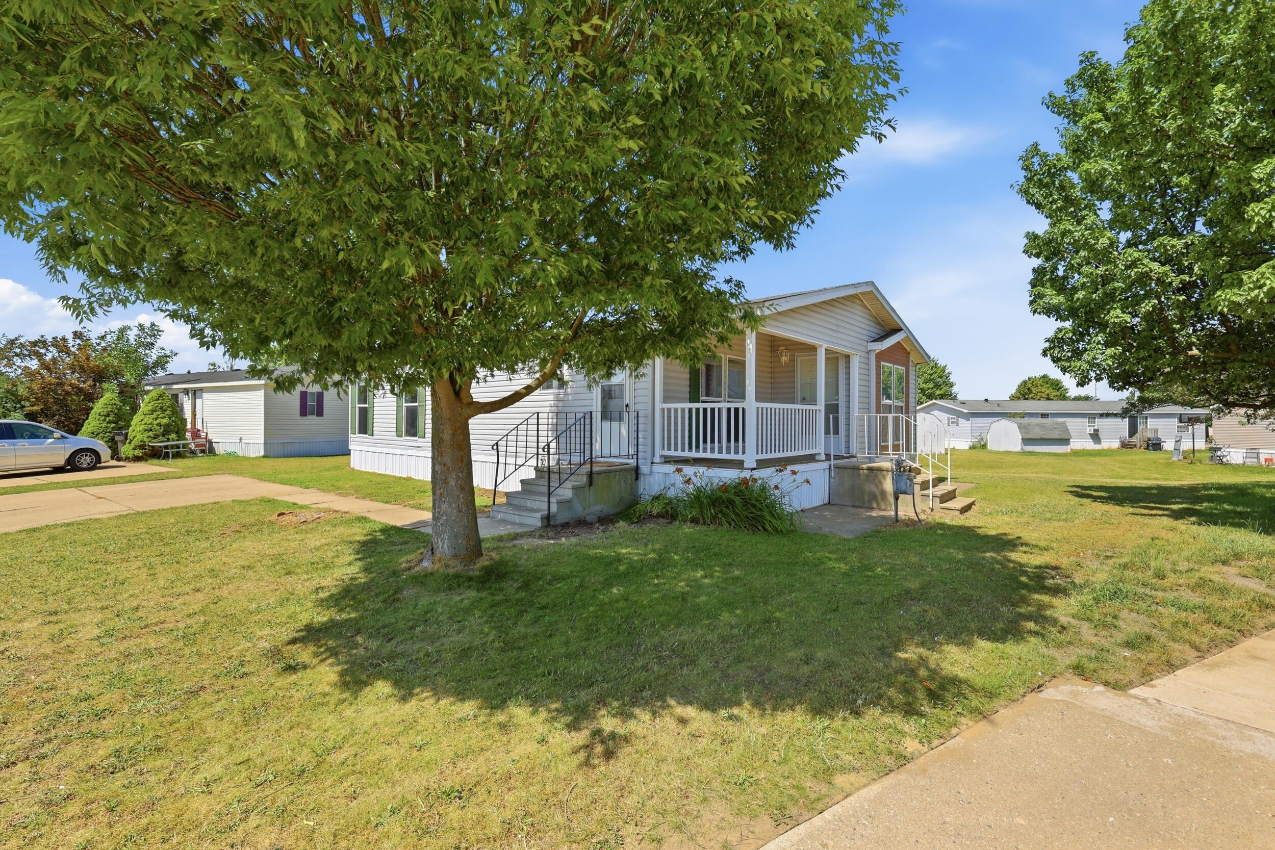 11839 Hidden Harbor Holland MI 49424