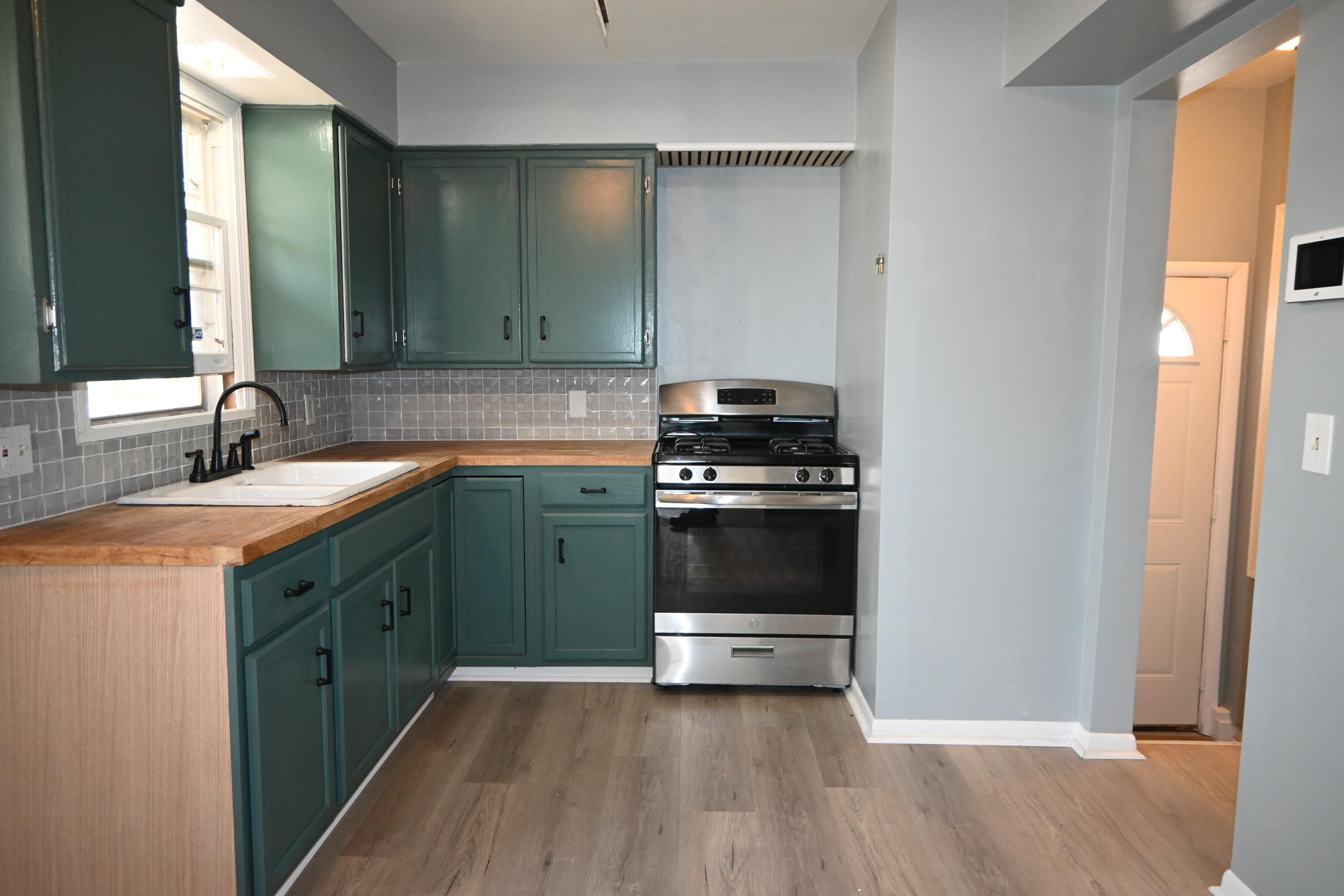 1181 Allen Avenue Muskegon MI 49442