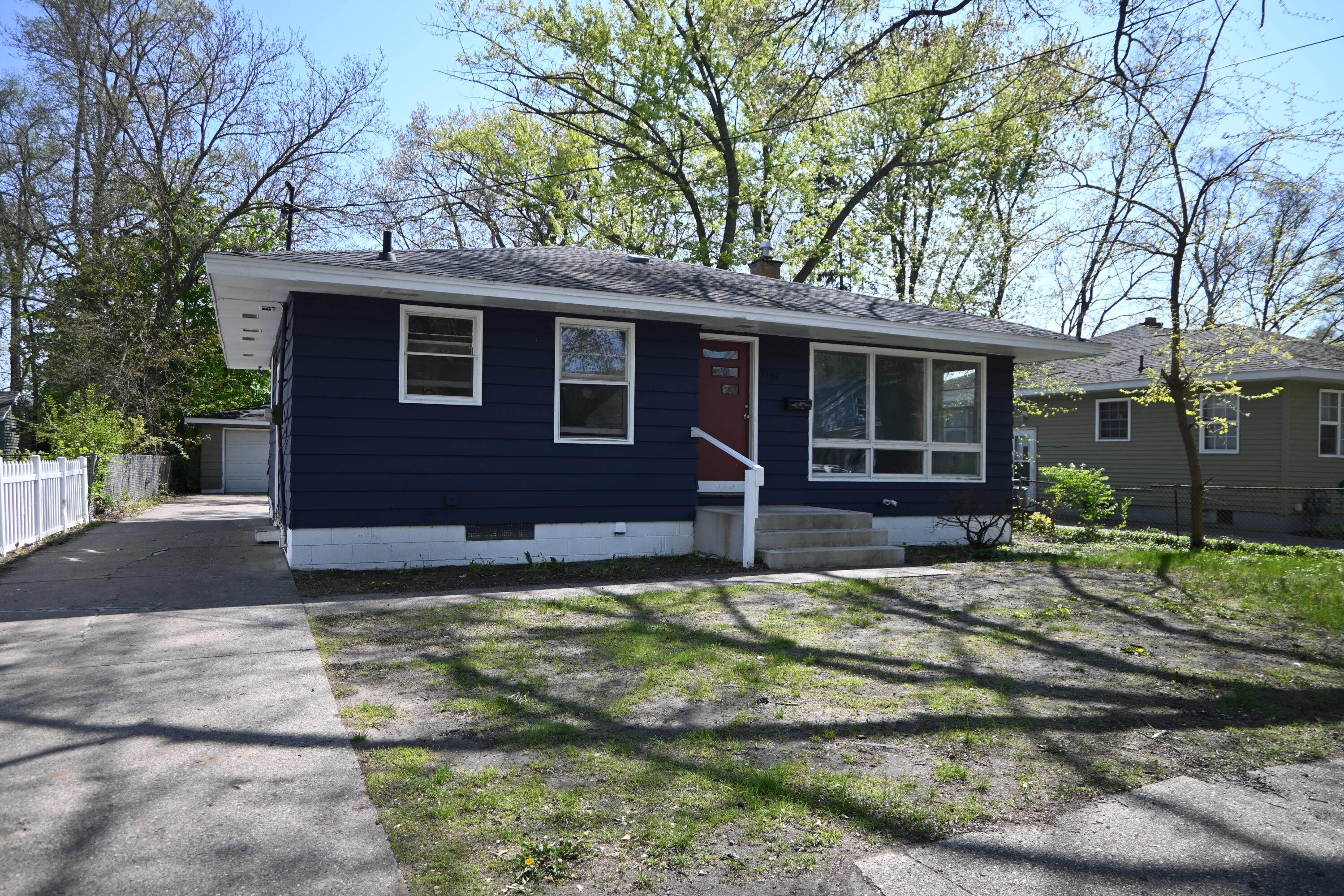 1181 Allen Avenue Muskegon MI 49442