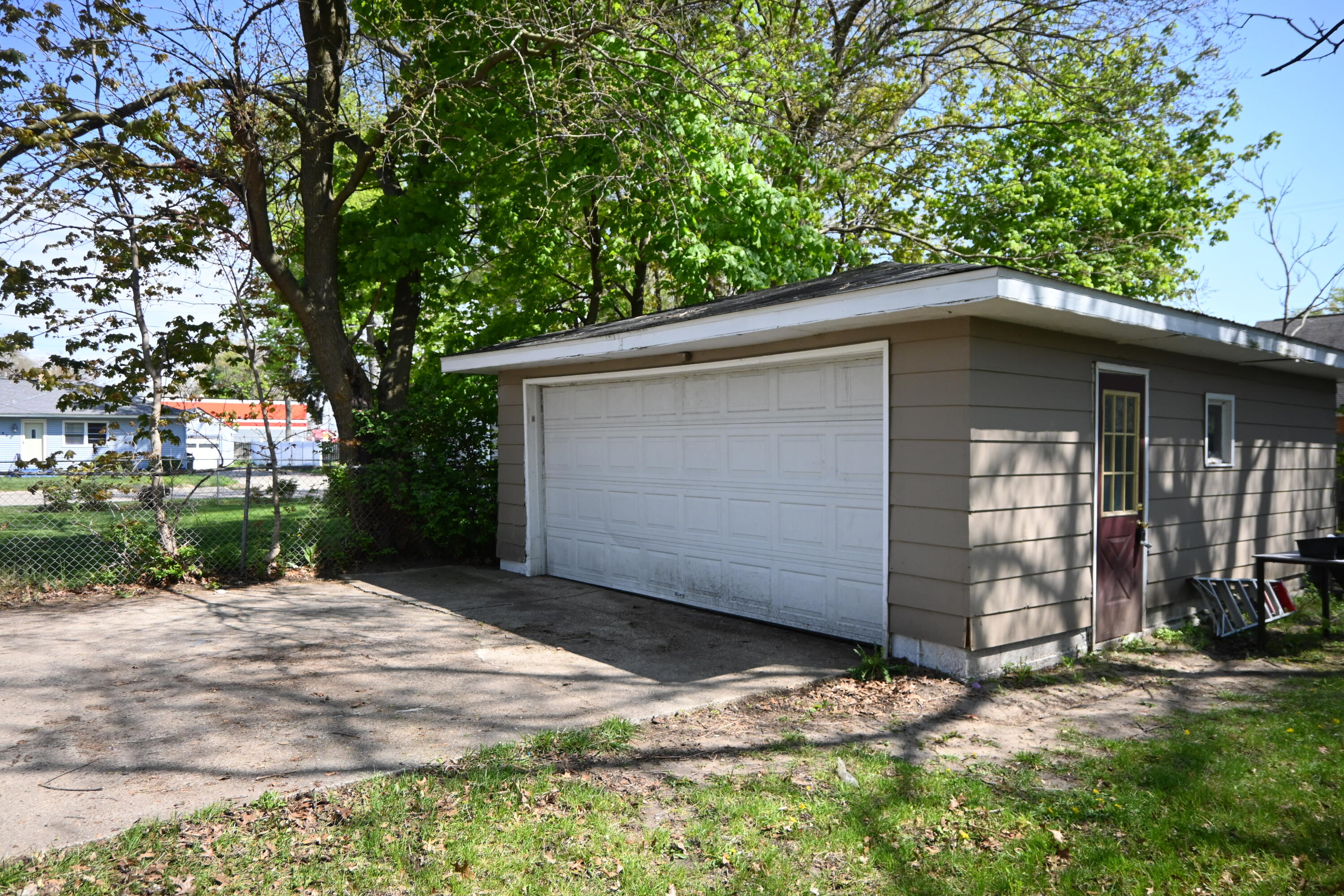 1181 Allen Avenue Muskegon MI 49442