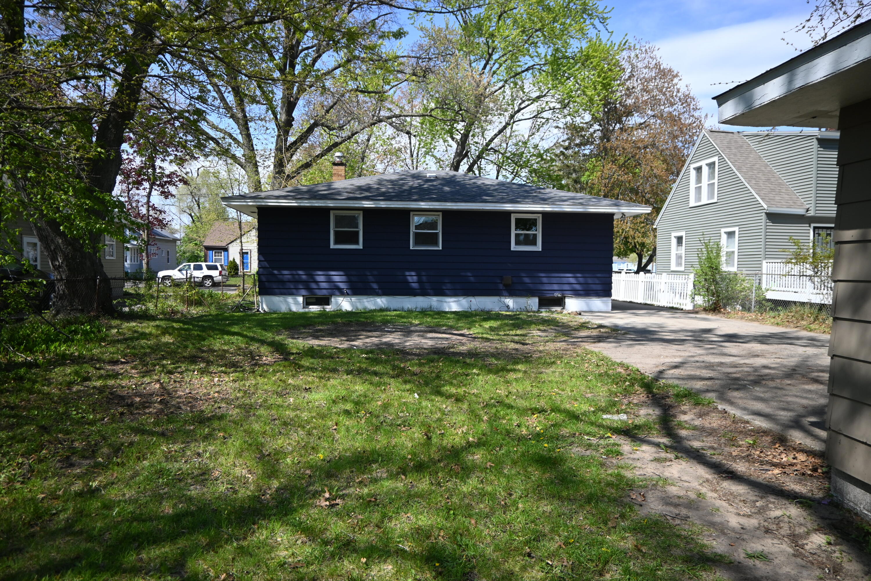 1181 Allen Avenue Muskegon MI 49442