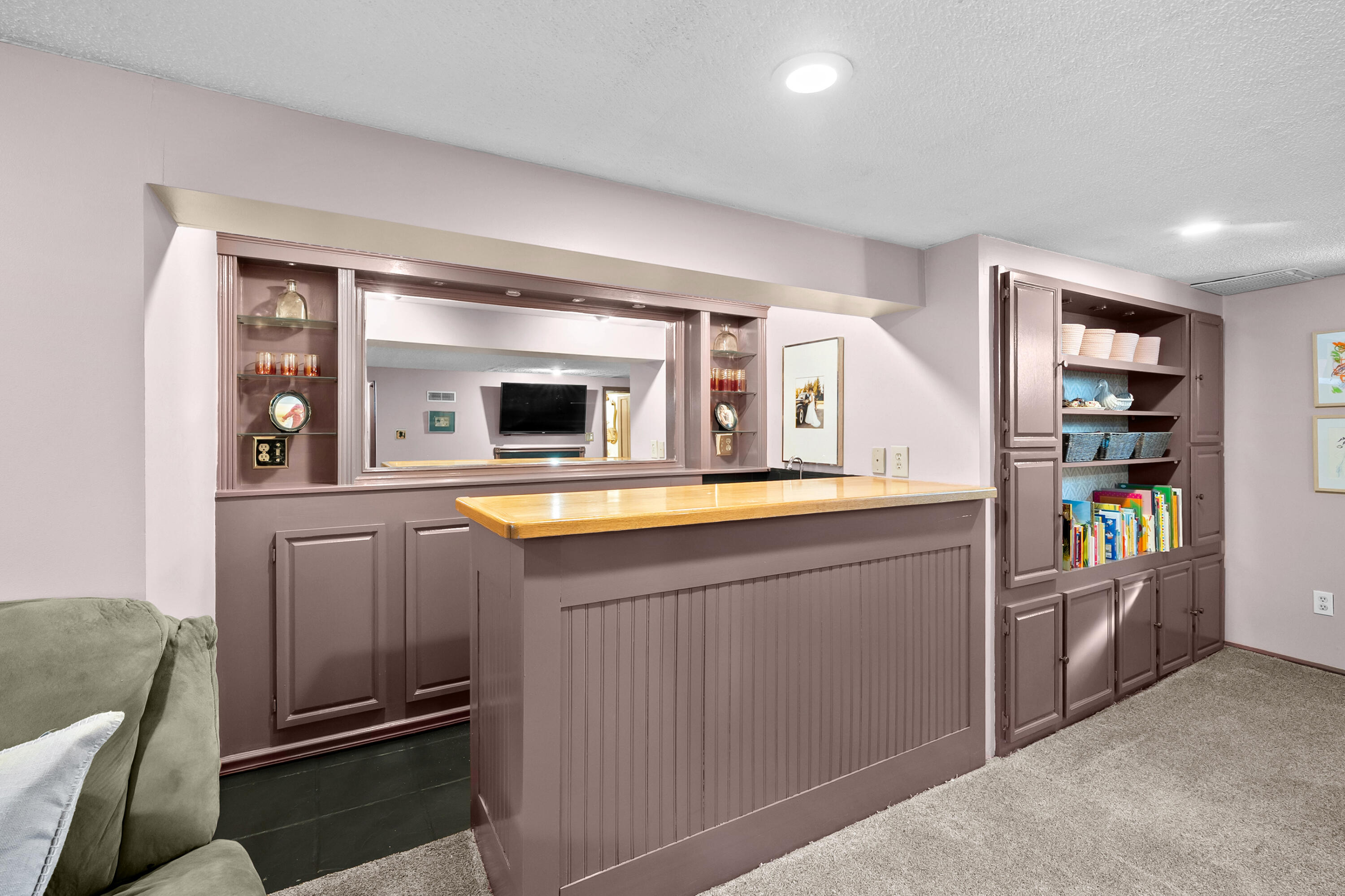 155 Holmdene Boulevard NE Grand Rapids MI 49503