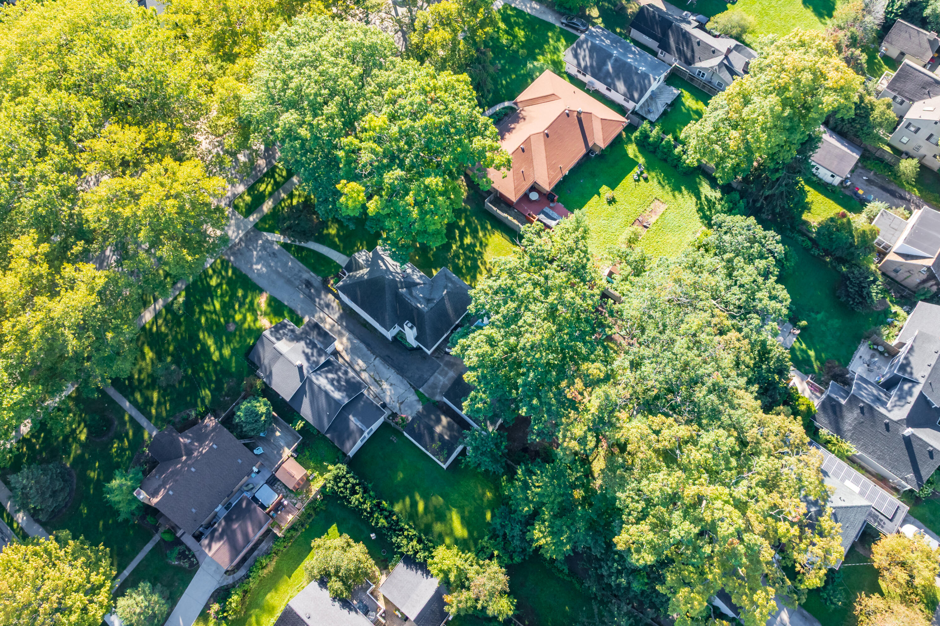 155 Holmdene Boulevard NE Grand Rapids MI 49503