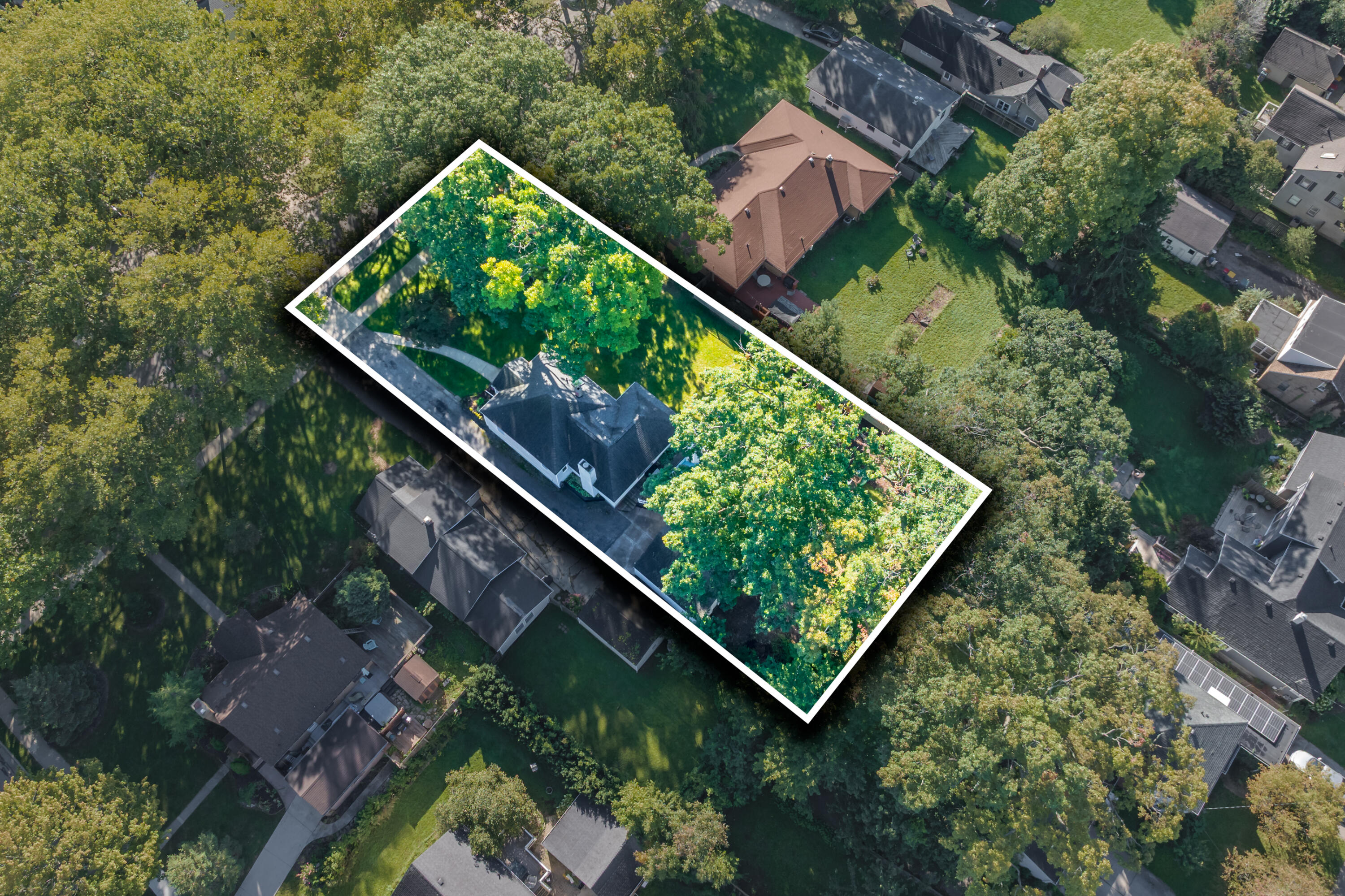 155 Holmdene Boulevard NE Grand Rapids MI 49503