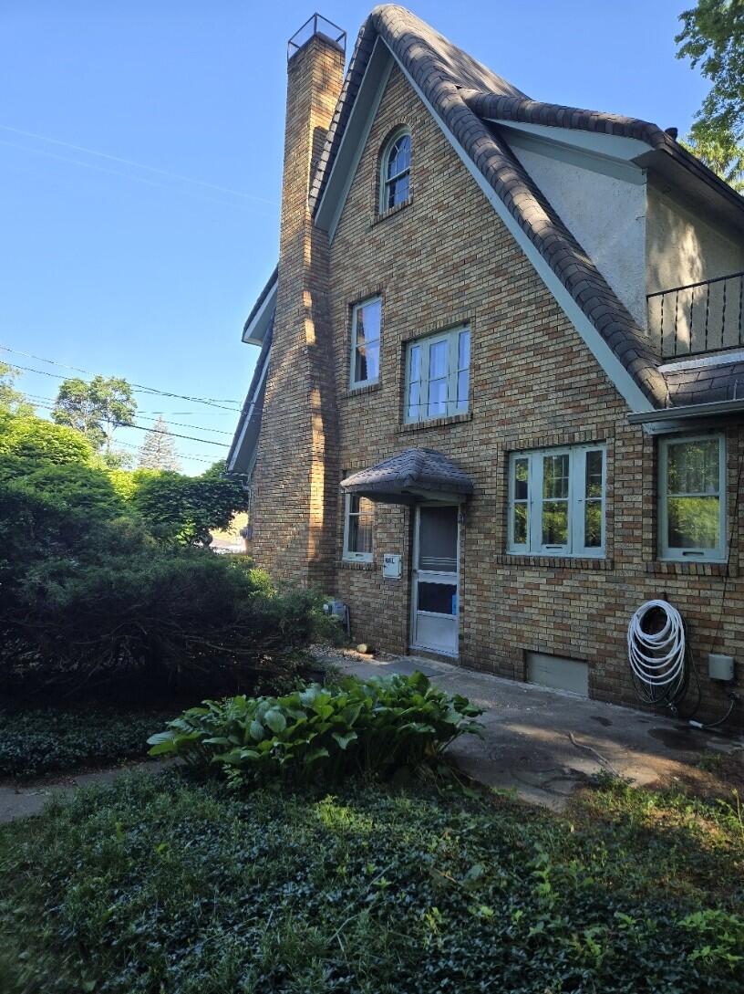 1124 Ashley Drive Kalamazoo MI 49048