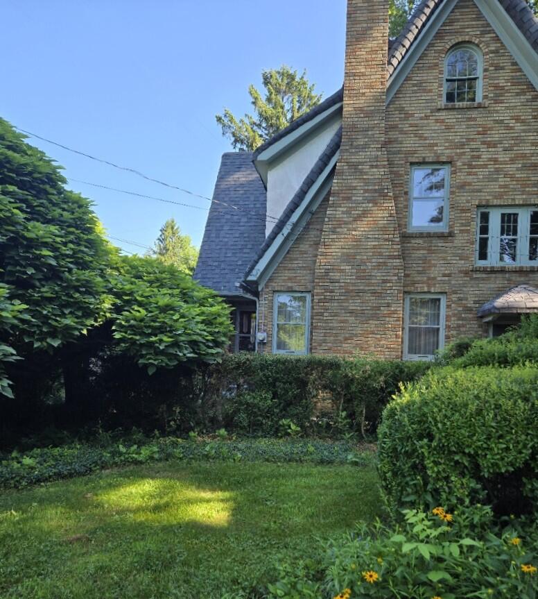 1124 Ashley Drive Kalamazoo MI 49048