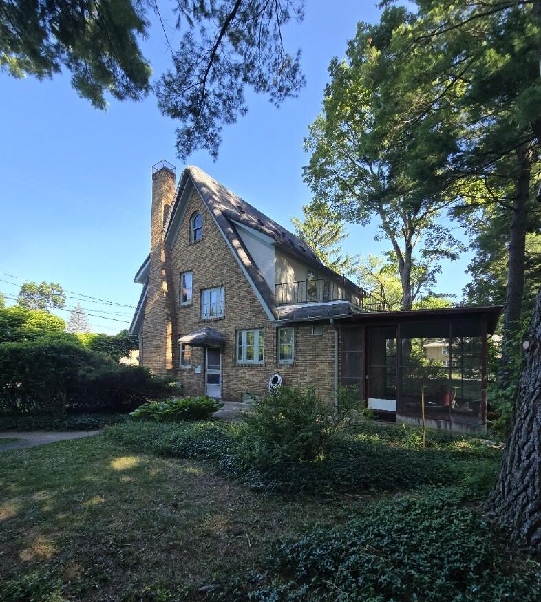 1124 Ashley Drive Kalamazoo MI 49048