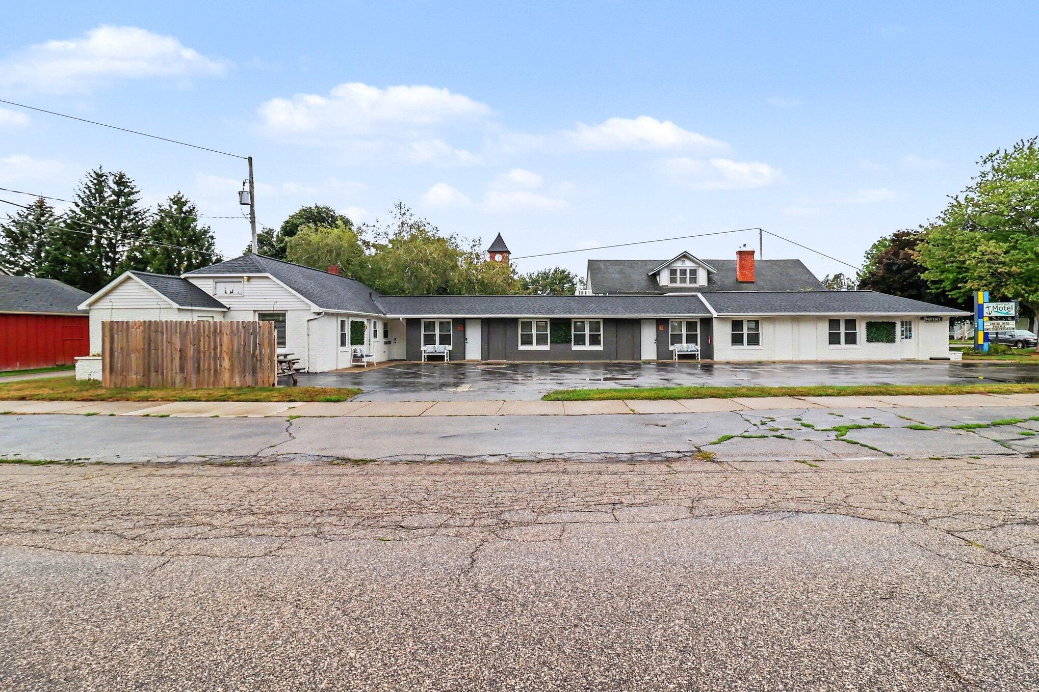414 E Ludington Avenue Ludington MI 49431