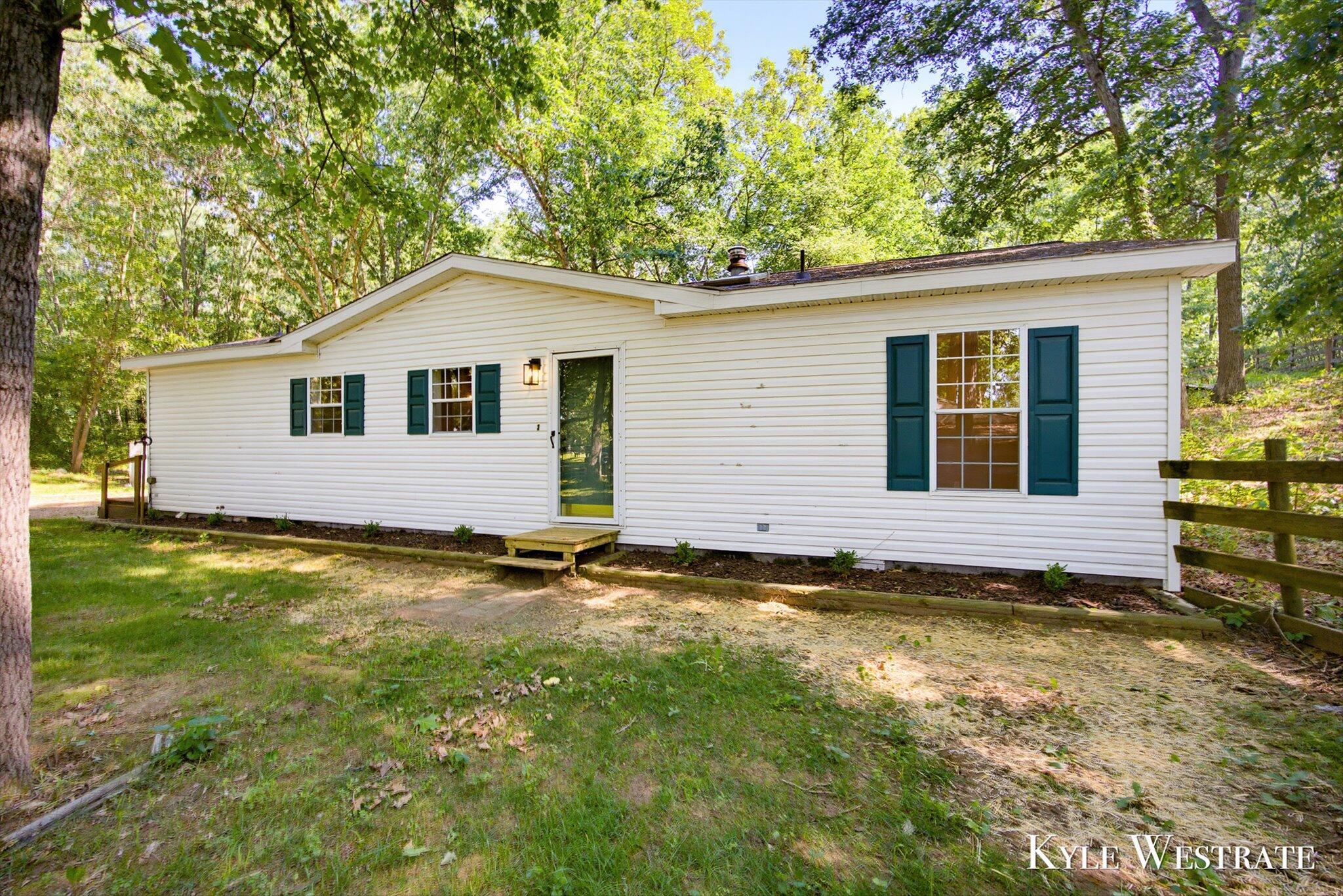 3870 115th Avenue Allegan MI 49010