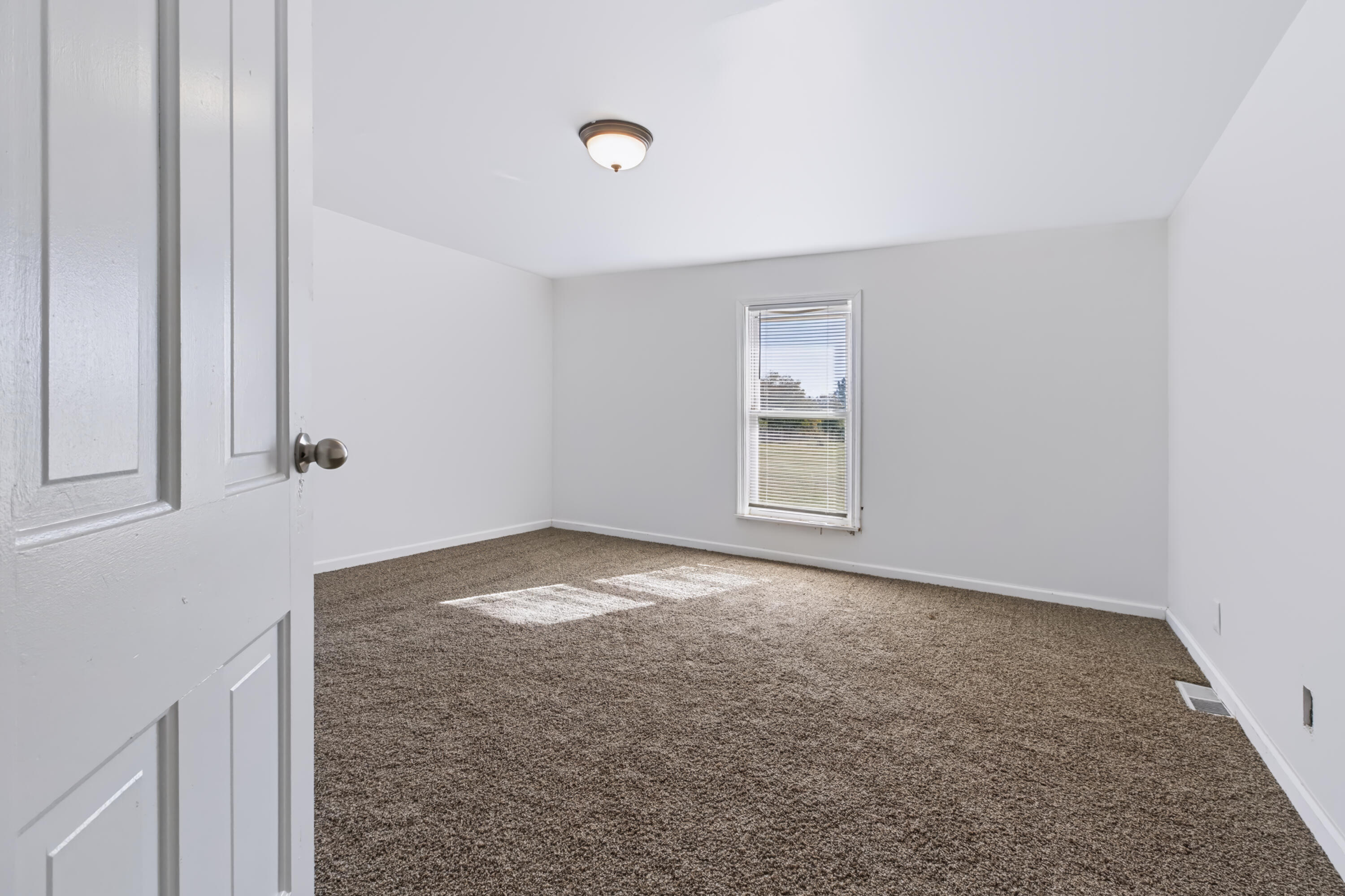 616 Magnolia Street Three Oaks MI 49128