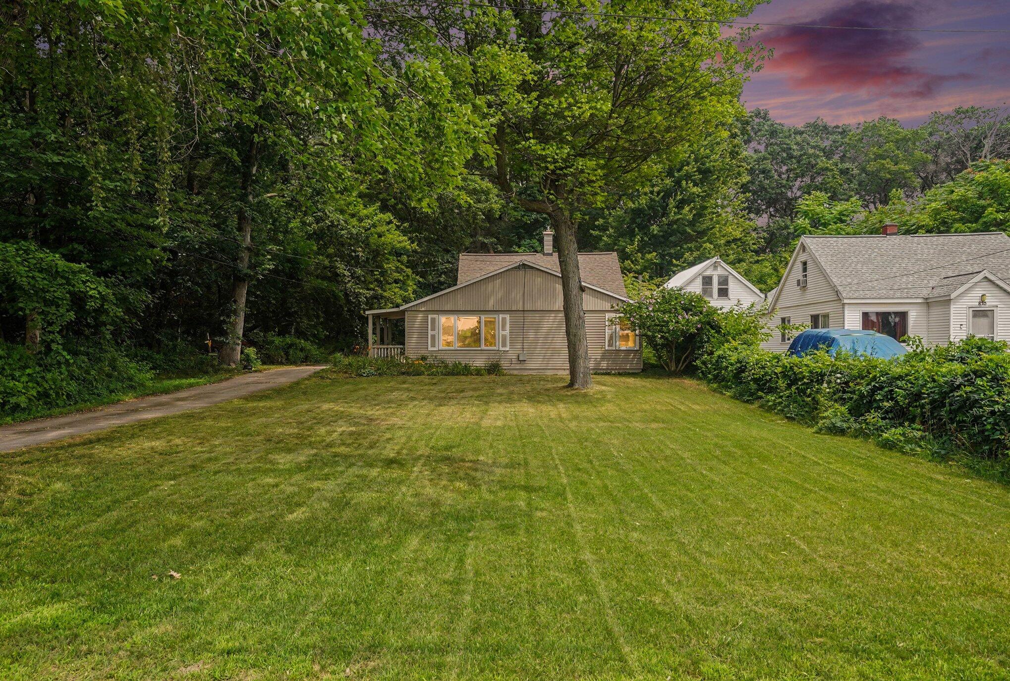 860 E Norton Avenue Muskegon MI 49444
