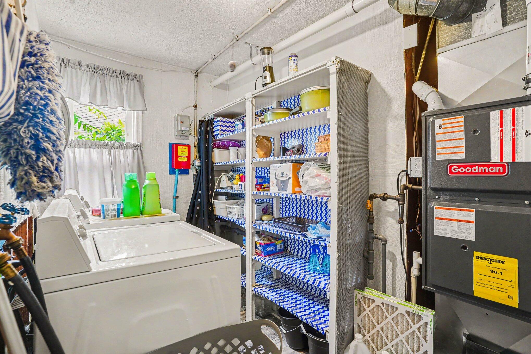 860 E Norton Avenue Muskegon MI 49444