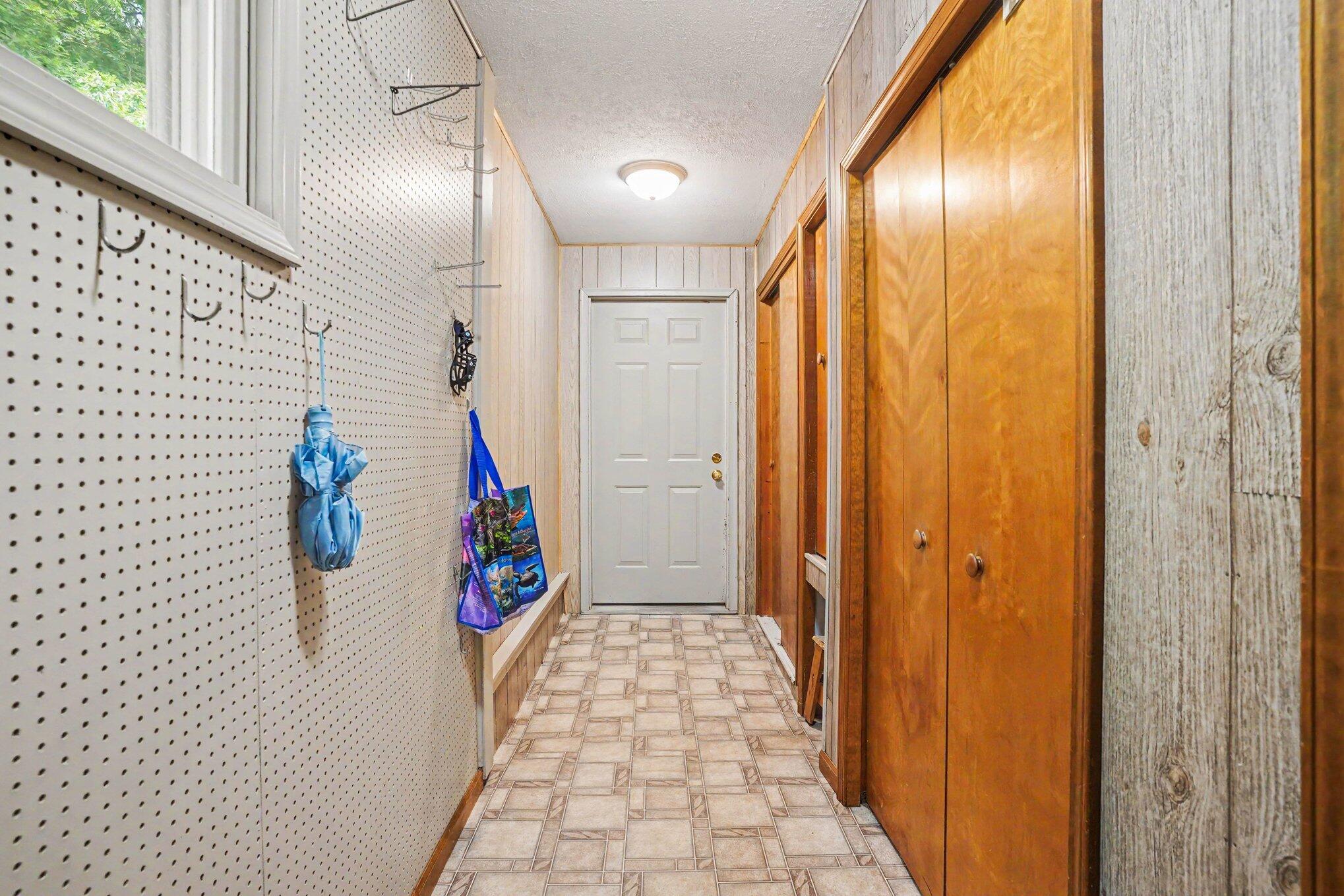 860 E Norton Avenue Muskegon MI 49444