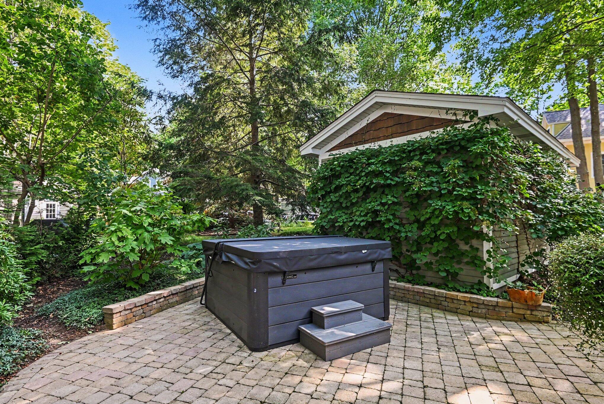 76550 Fieldstone Circle South Haven MI 49090