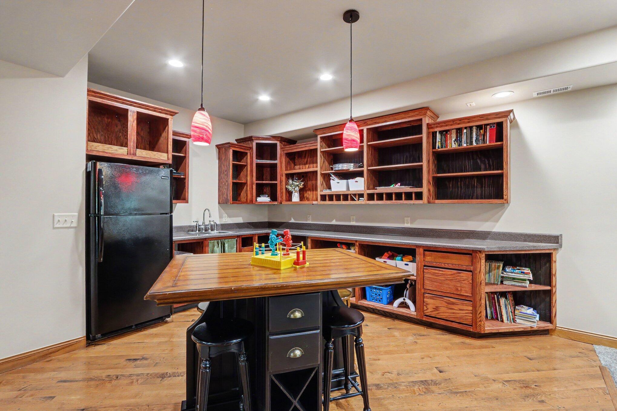 7633 N 26th Street Kalamazoo MI 49004