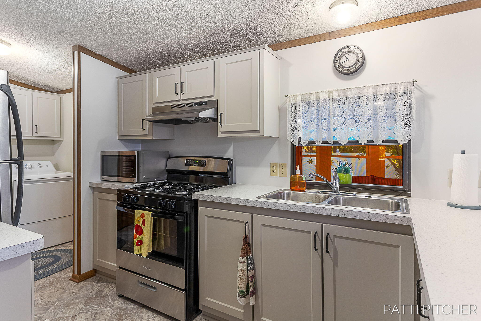 14128 Luckett Lane Grand Haven MI 49417