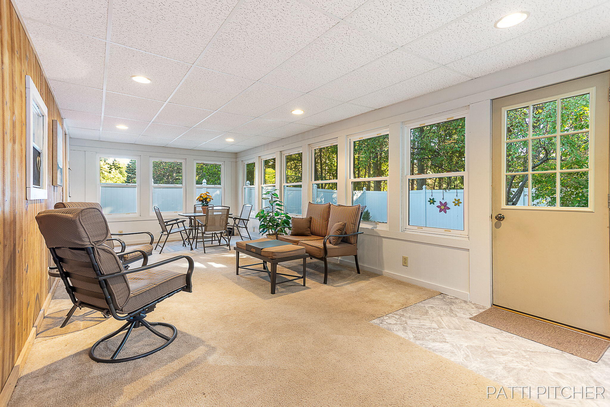 14128 Luckett Lane Grand Haven MI 49417