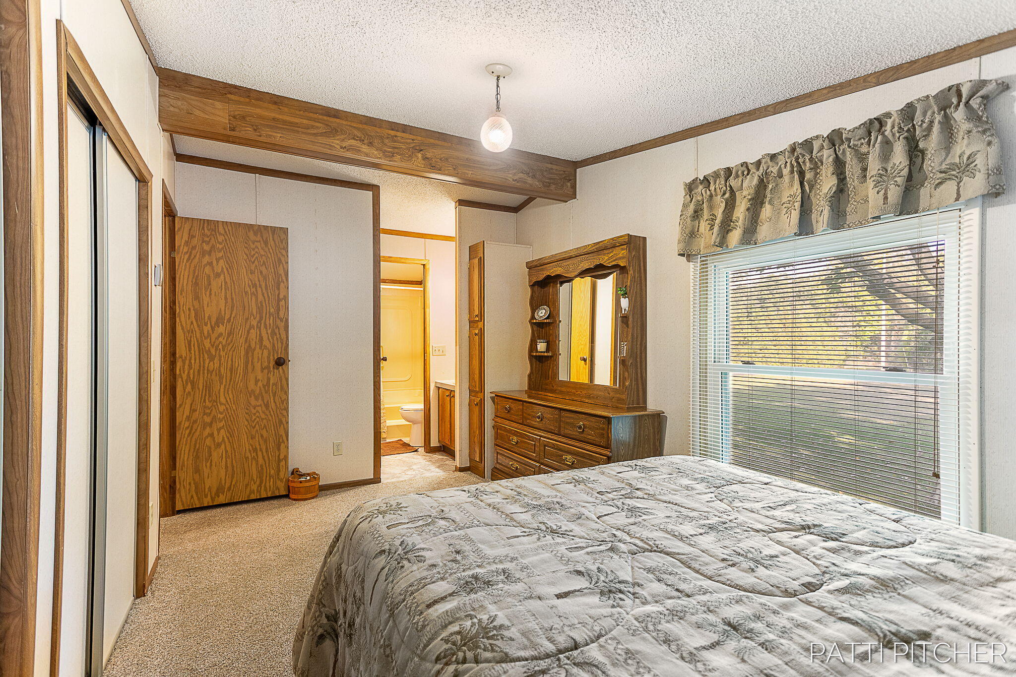 14128 Luckett Lane Grand Haven MI 49417