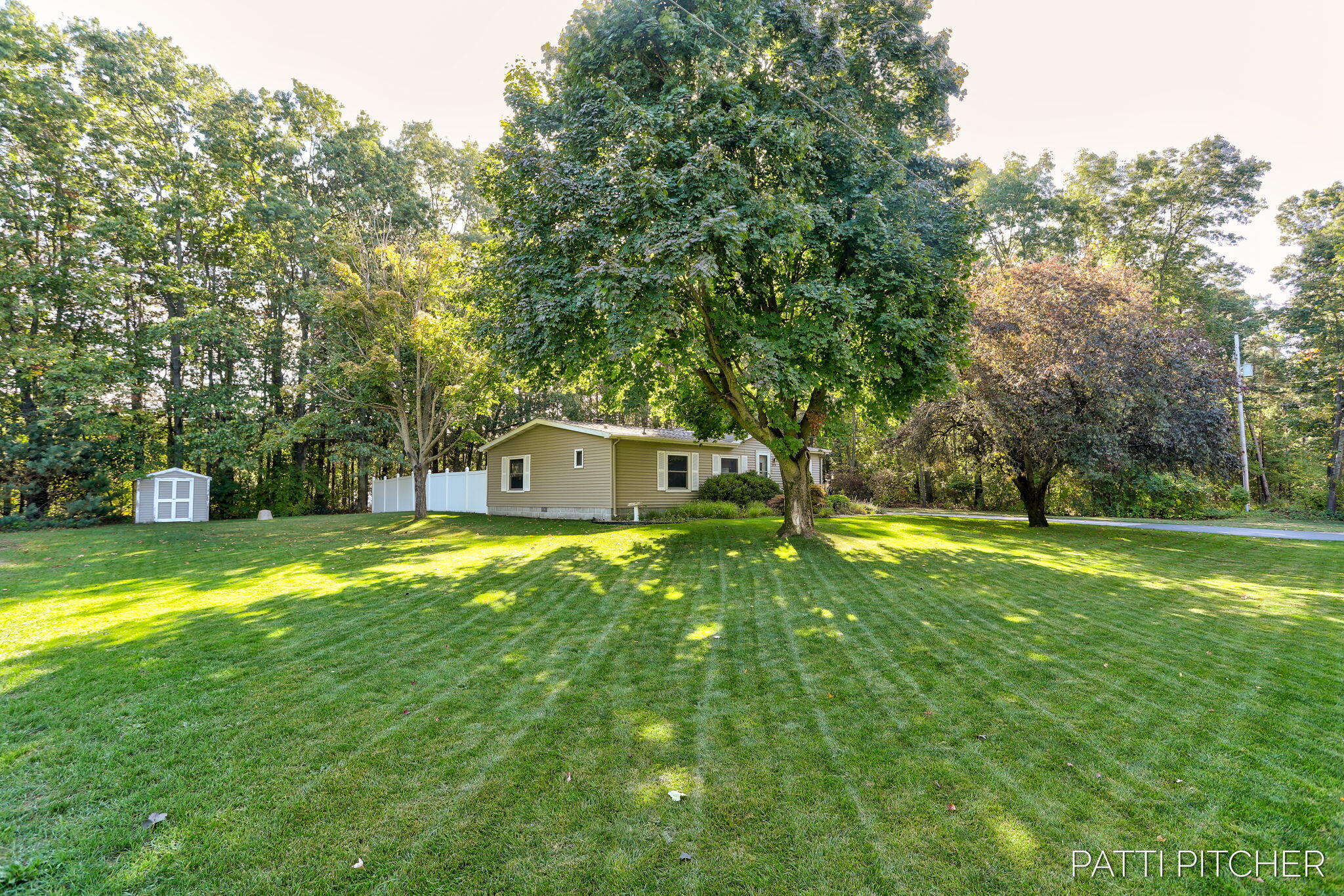 14128 Luckett Lane Grand Haven MI 49417