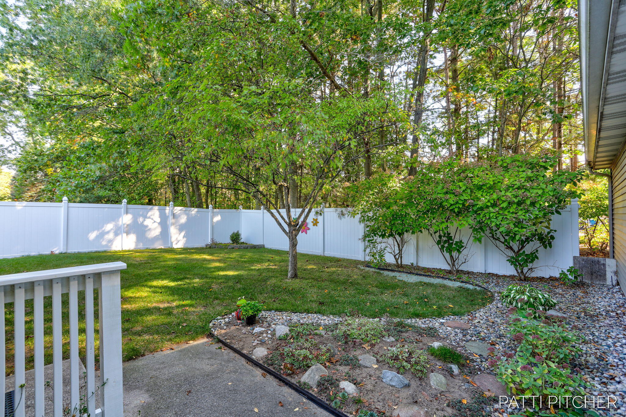 14128 Luckett Lane Grand Haven MI 49417