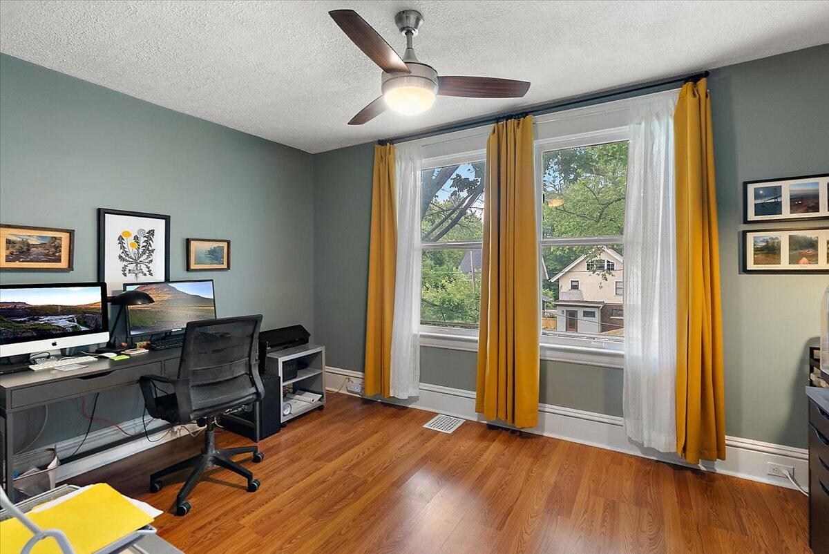 20 Fuller Avenue SE Grand Rapids MI 49506