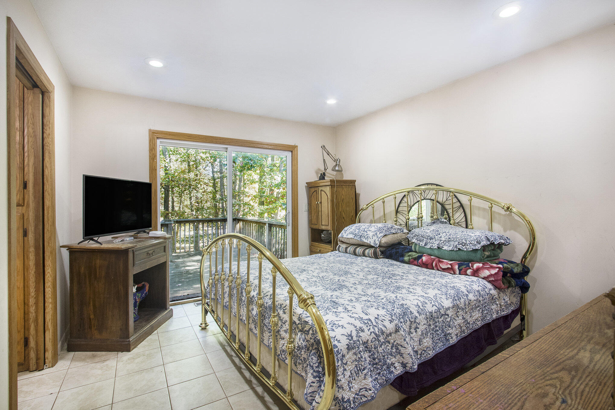 1351 56th Street Fennville MI 49408