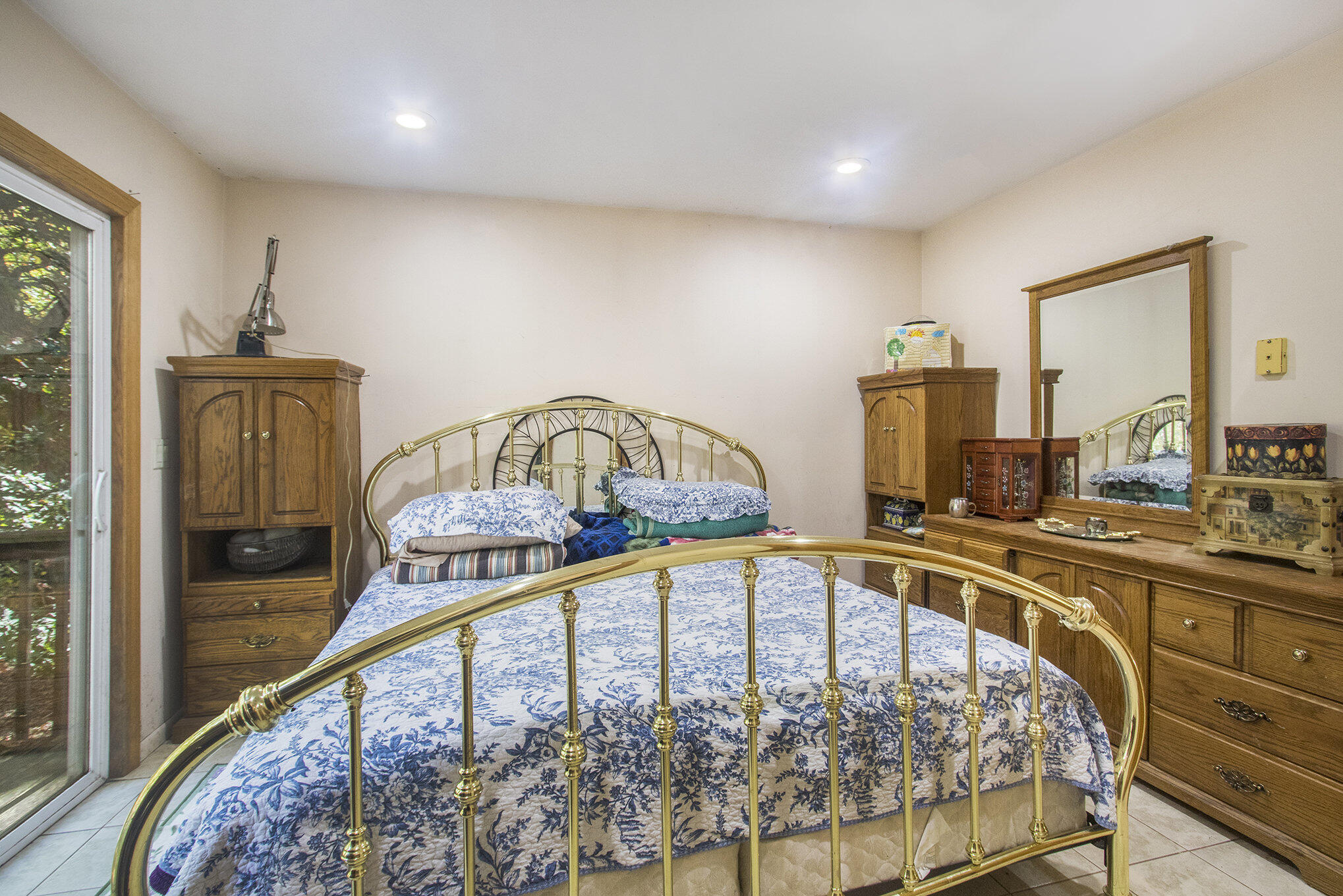 1351 56th Street Fennville MI 49408