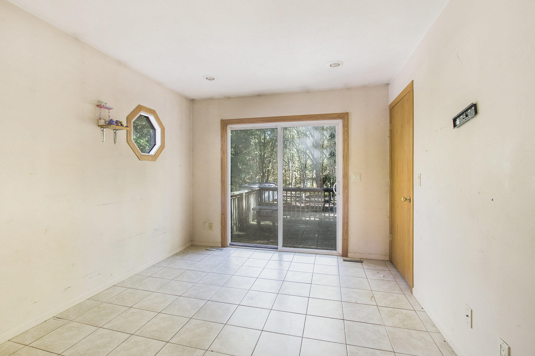 1351 56th Street Fennville MI 49408