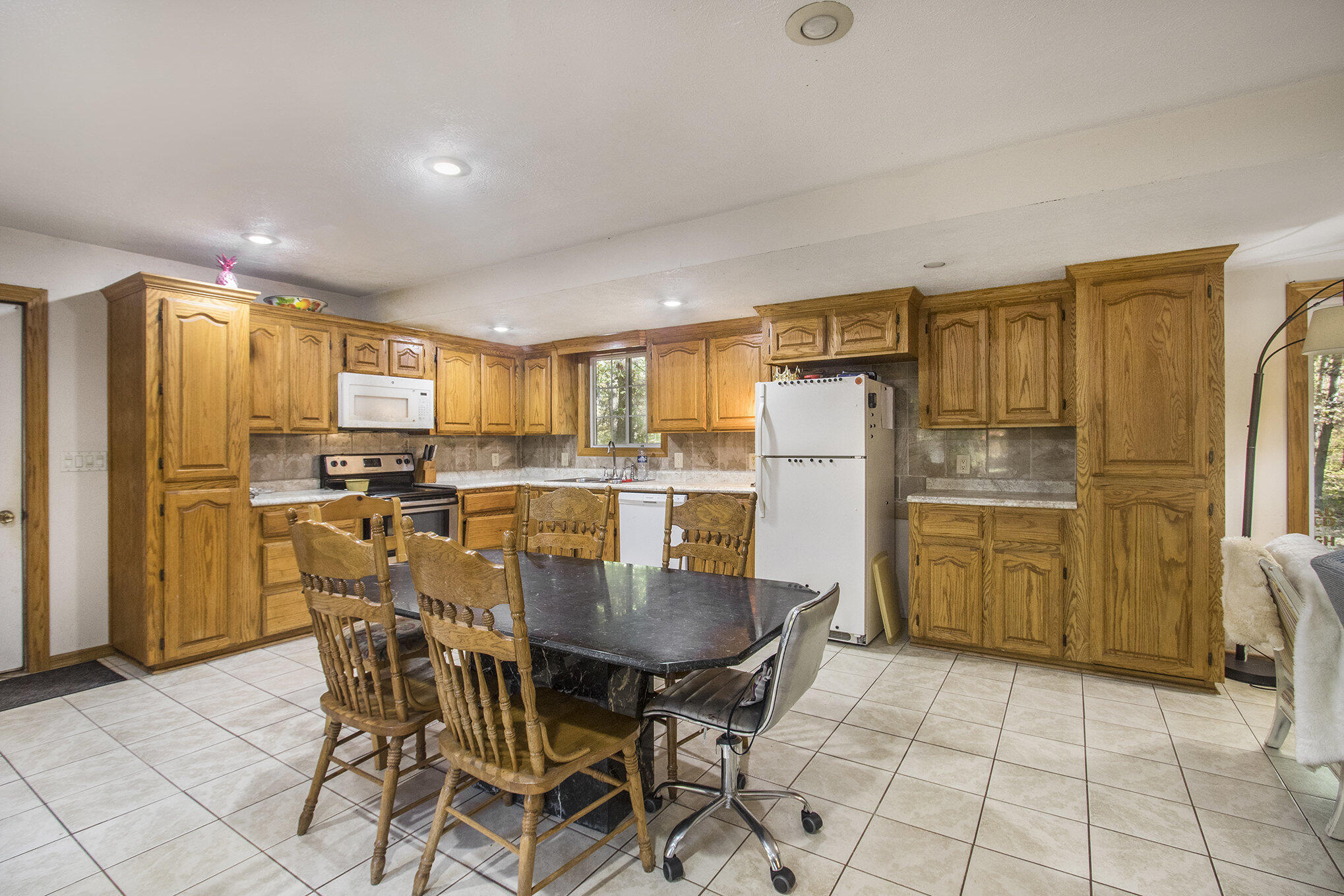 1351 56th Street Fennville MI 49408