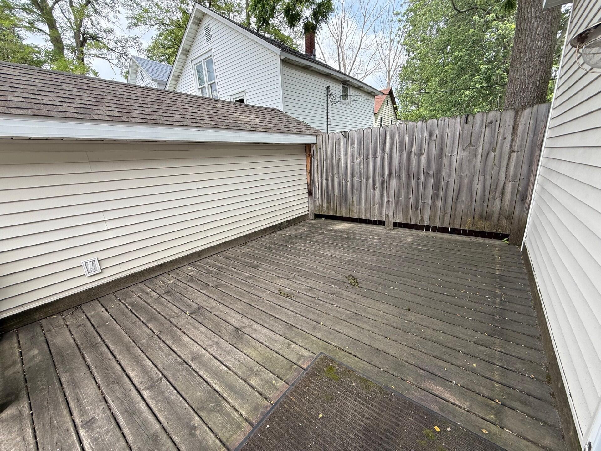 603 S George Street Ludington MI 49431