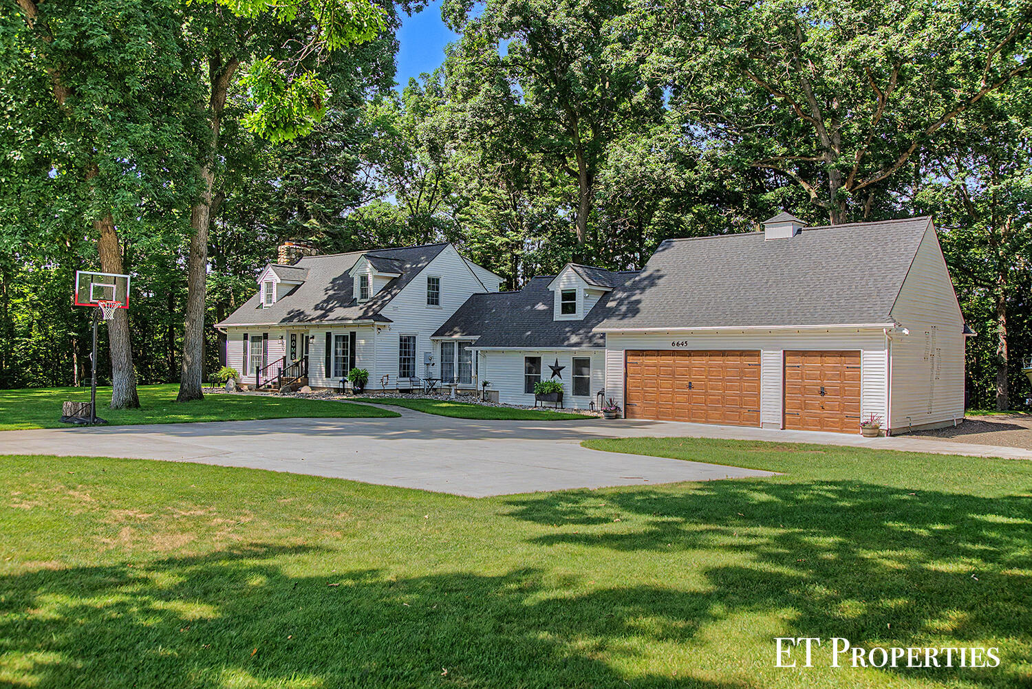 6645 Checkerberry Lane NE Rockford MI 49341