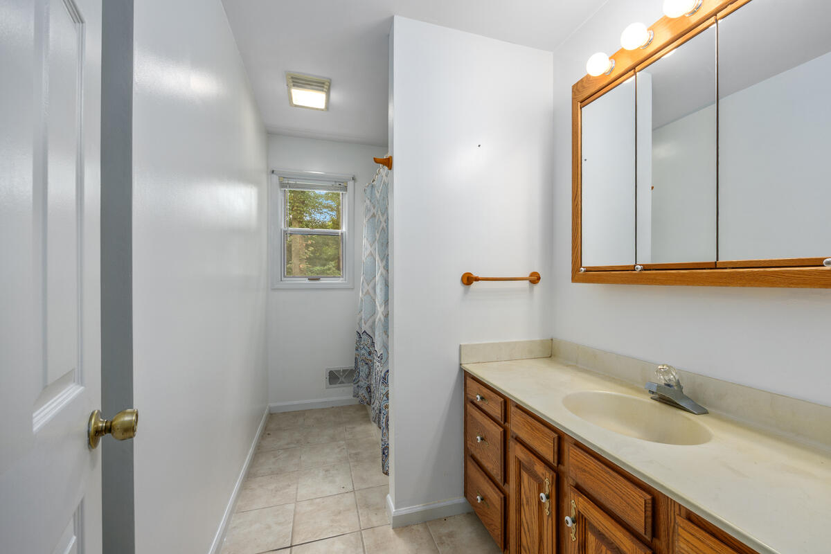 2751 N 6th Street Kalamazoo MI 49009