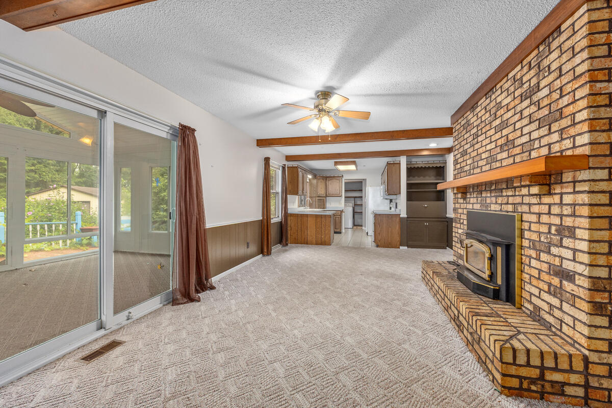 2751 N 6th Street Kalamazoo MI 49009