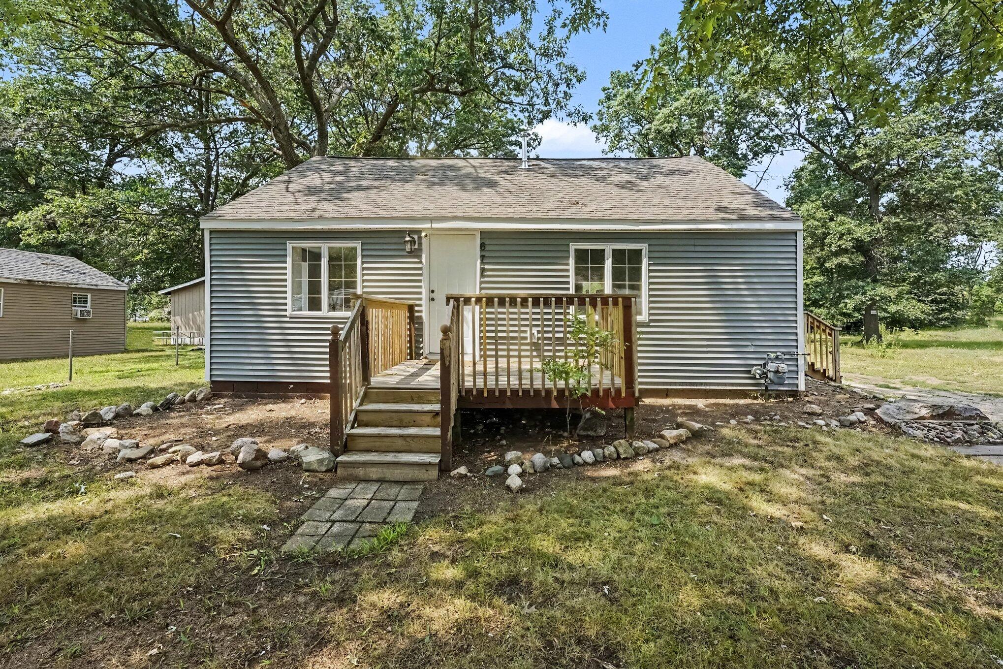 677 Chandler Street Muskegon MI 49442