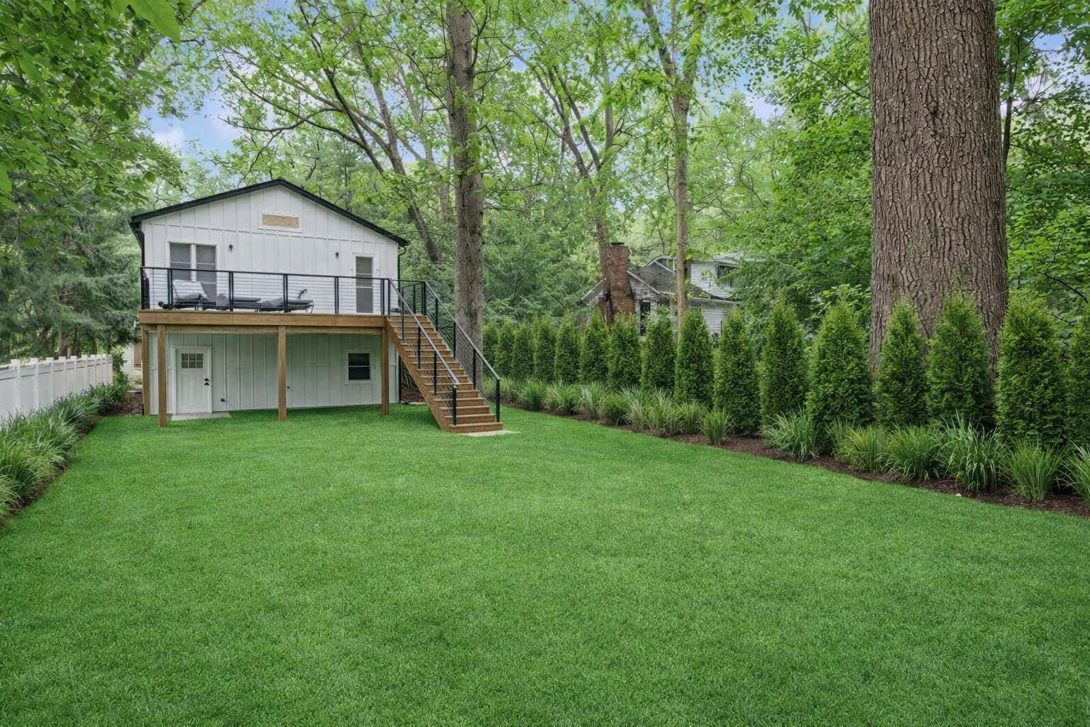 4046 Hillside Trail New Buffalo MI 49117
