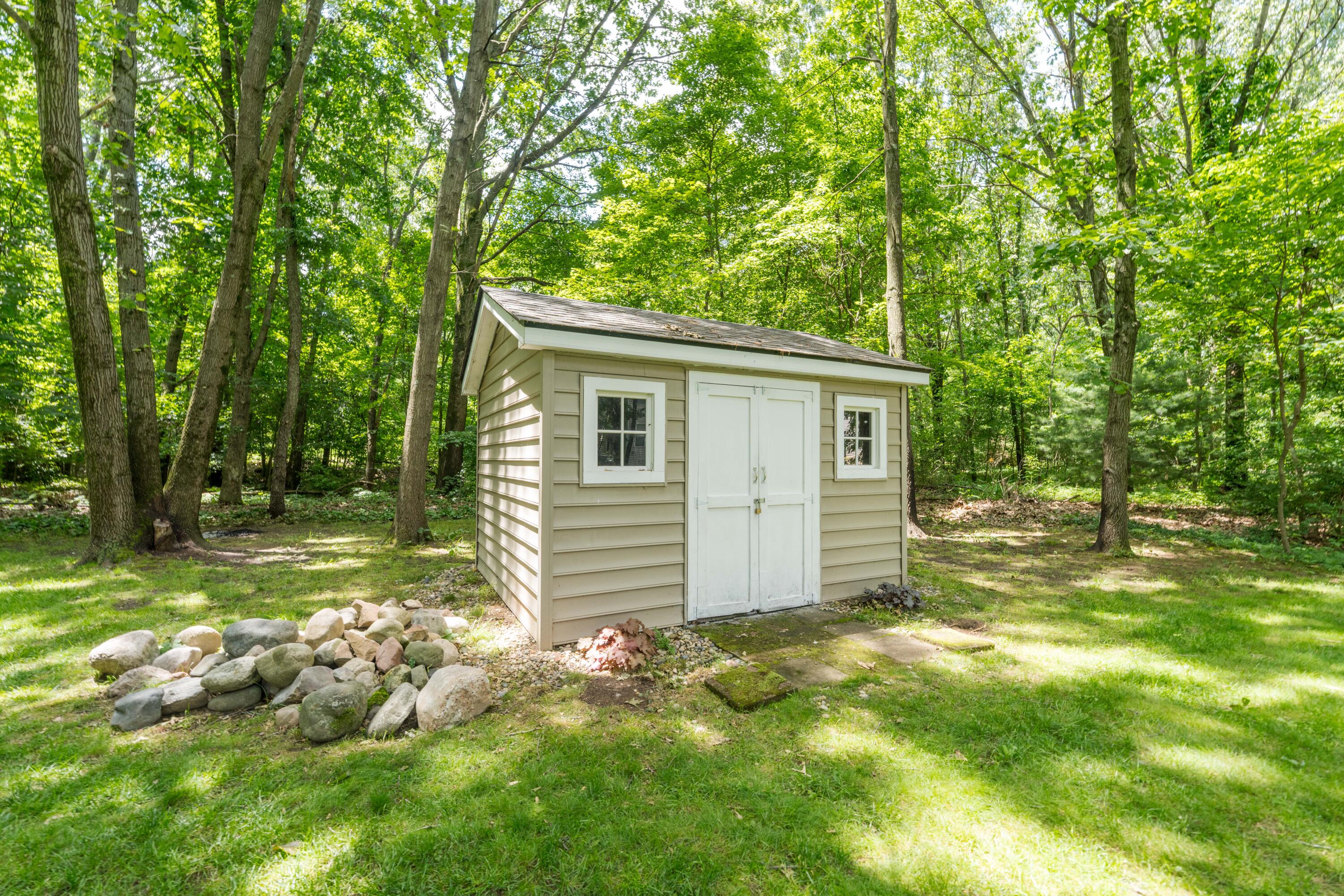 3348 Rothwell Court Kalamazoo MI 49009