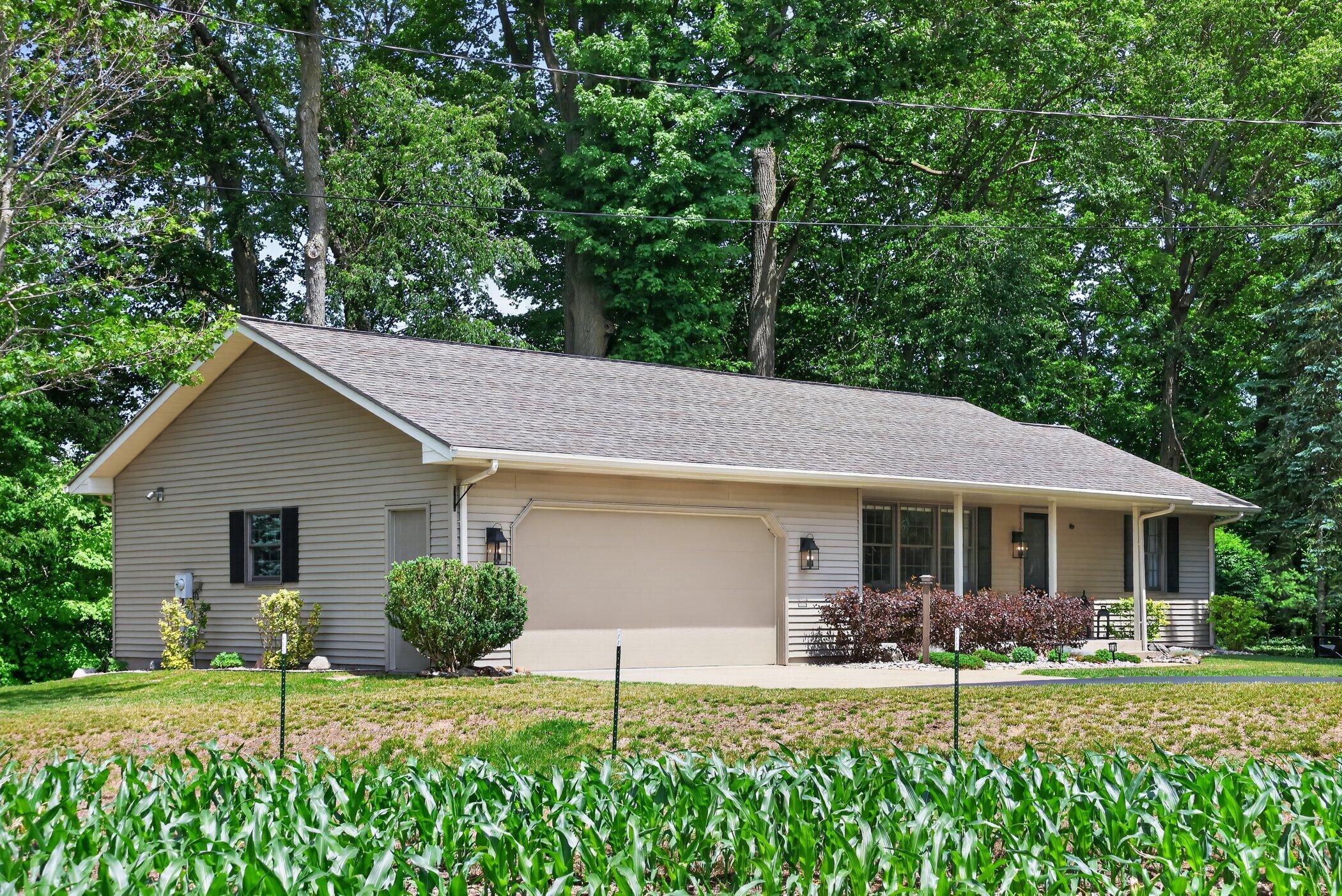 70070 2nd Avenue South Haven MI 49090