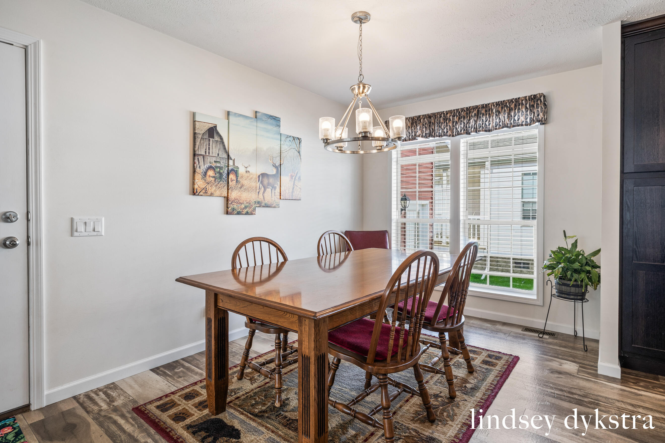 5231 Woodberry Lane Holland MI 49423