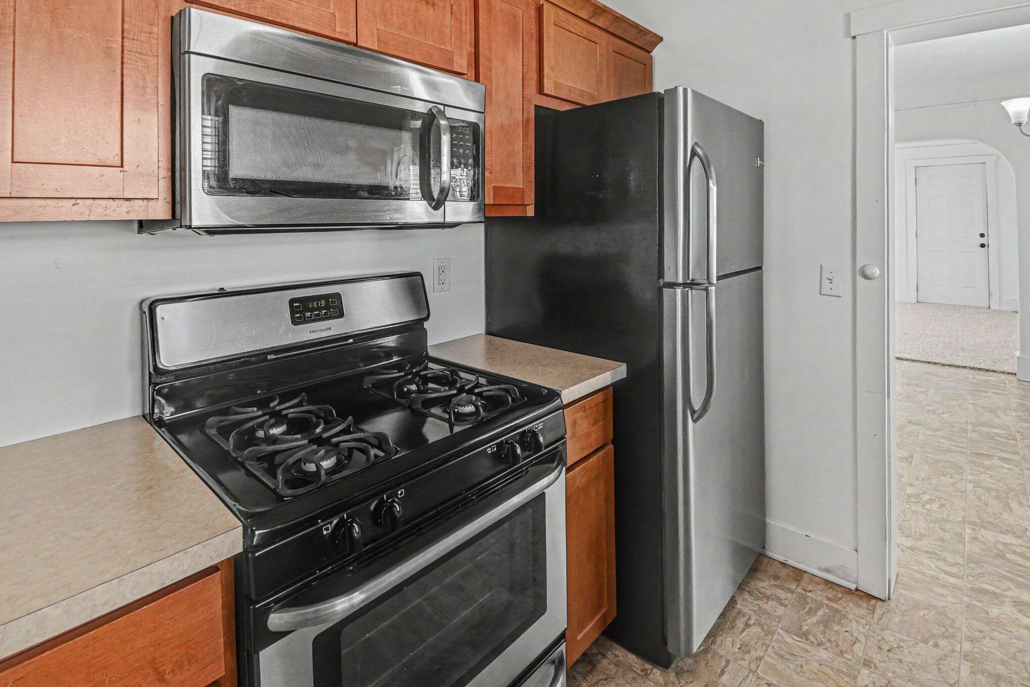 735 Eleanor Street NE Grand Rapids MI 49505