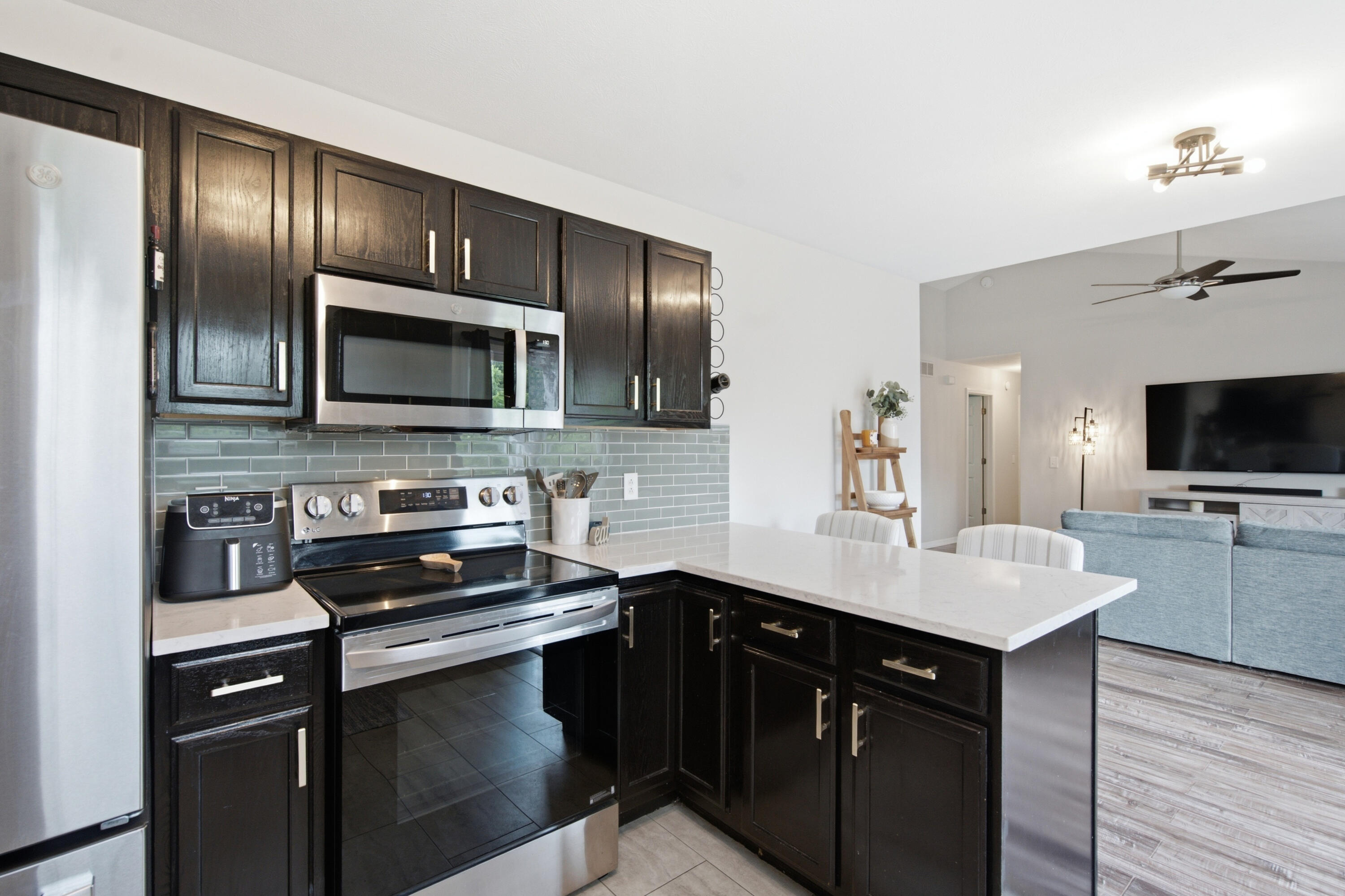 4944 Black Oak Lane Kalamazoo MI 49004