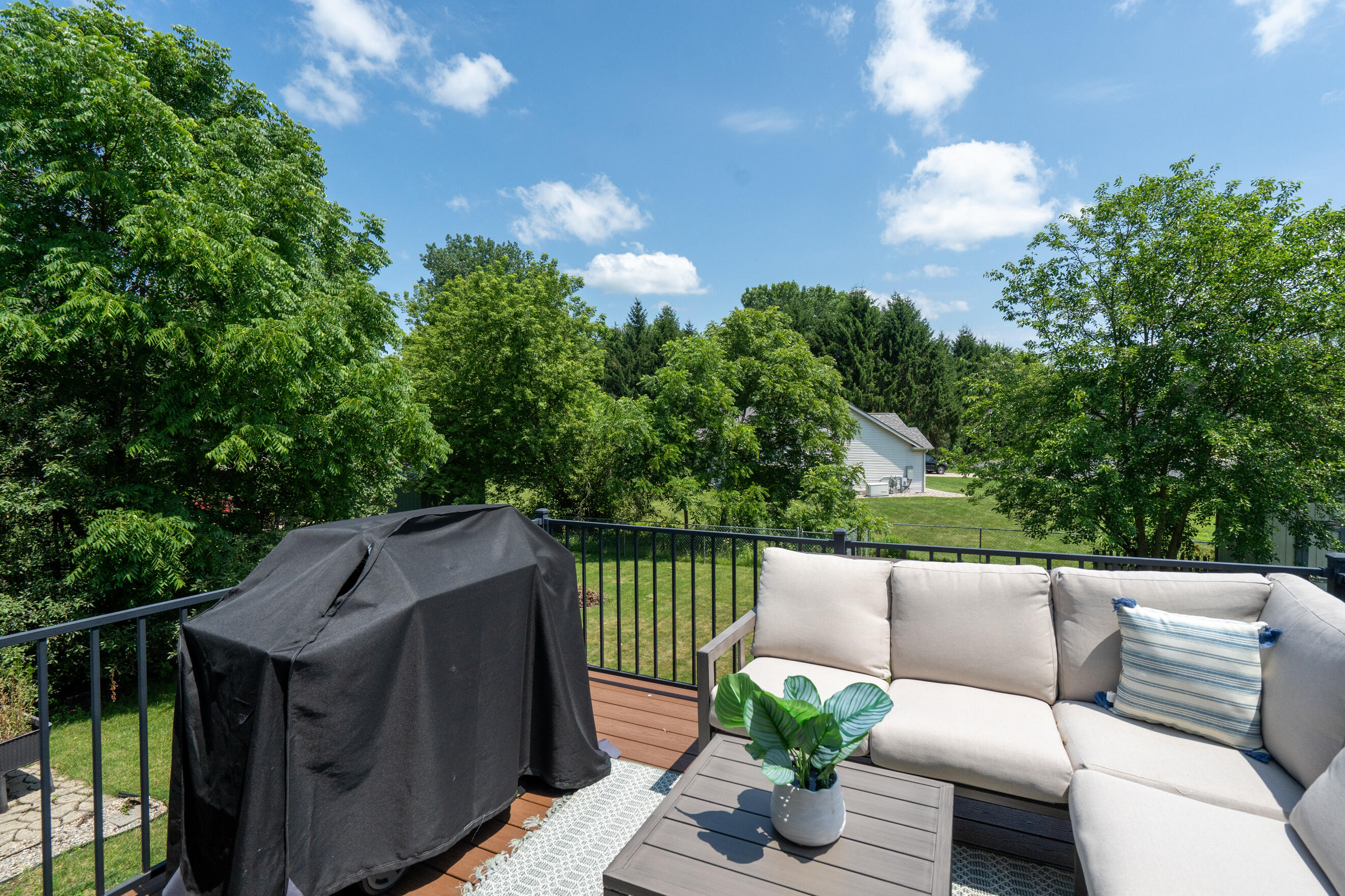 4944 Black Oak Lane Kalamazoo MI 49004