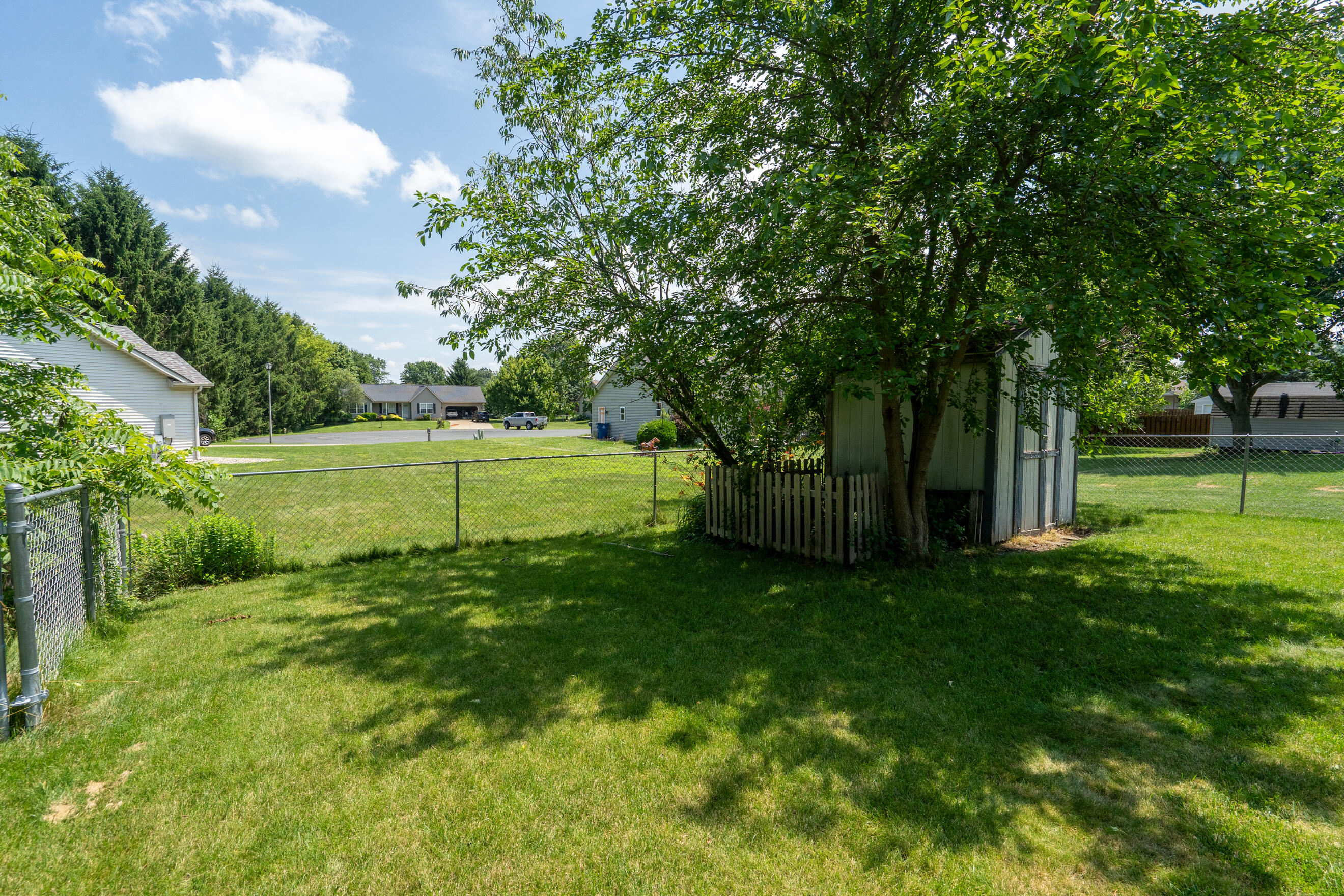 4944 Black Oak Lane Kalamazoo MI 49004