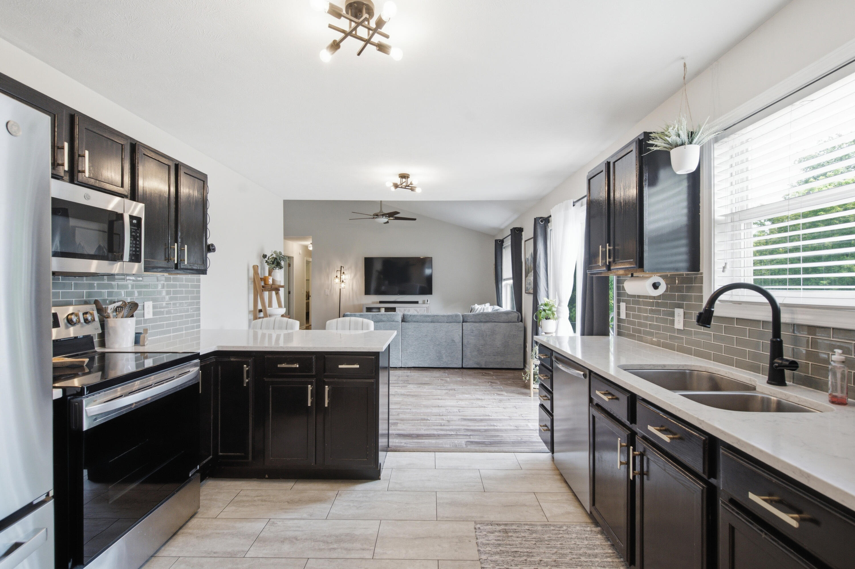 4944 Black Oak Lane Kalamazoo MI 49004